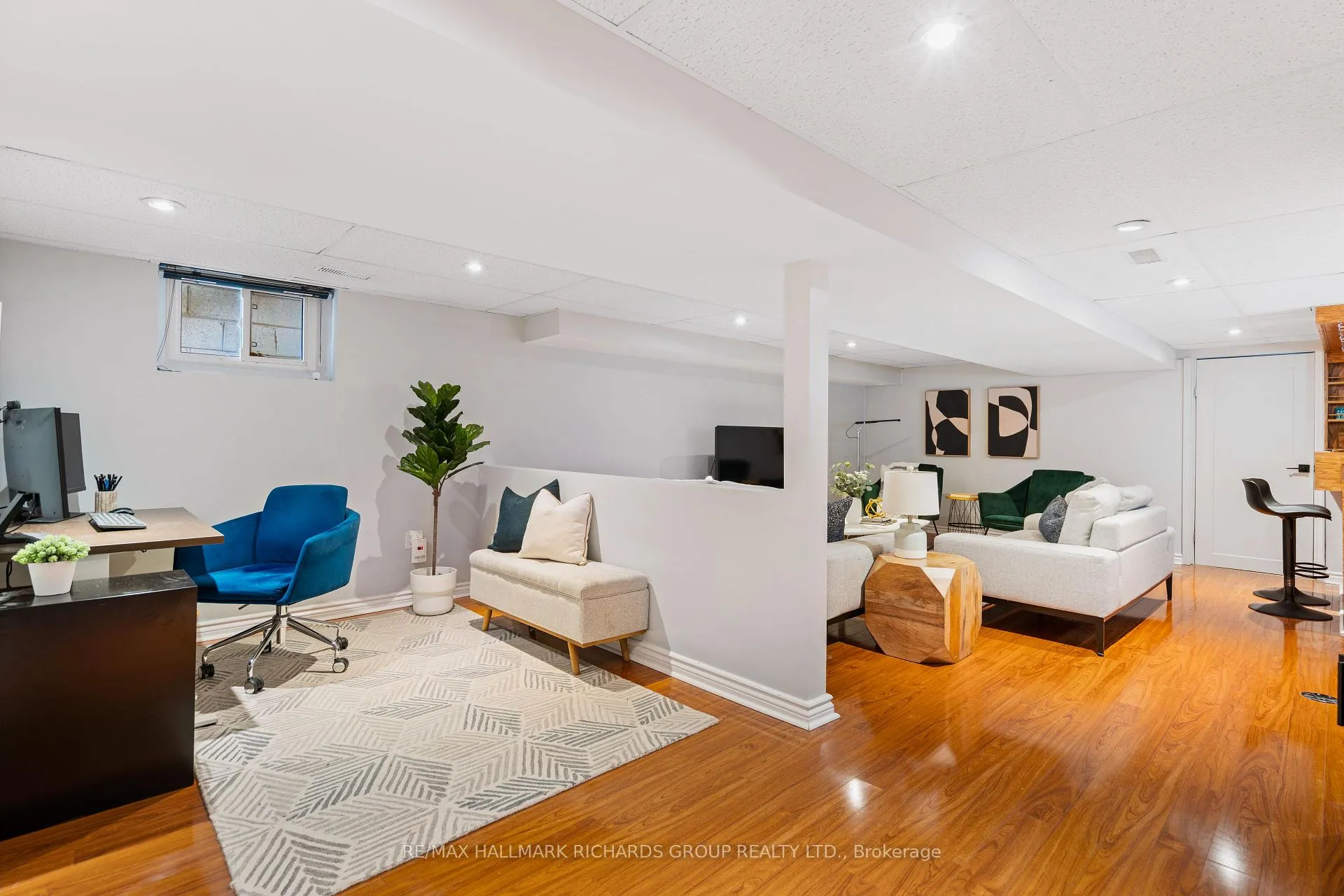 Photo 15 of 43 Sharpe Street, Scarborough, Birchcliffe-Cliffside — HOMEH