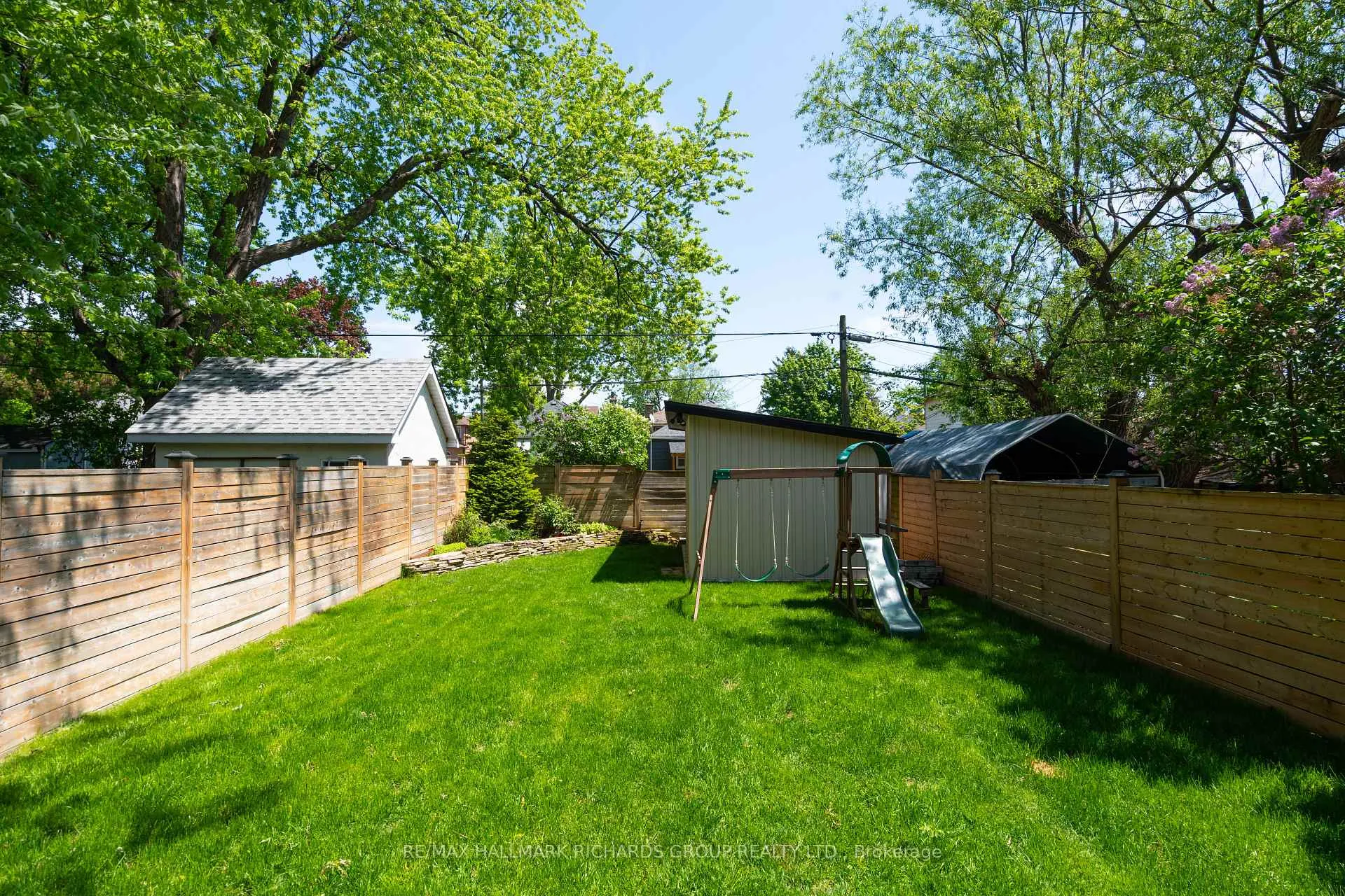 Photo 21 of 43 Sharpe Street, Scarborough, Birchcliffe-Cliffside — HOMEH