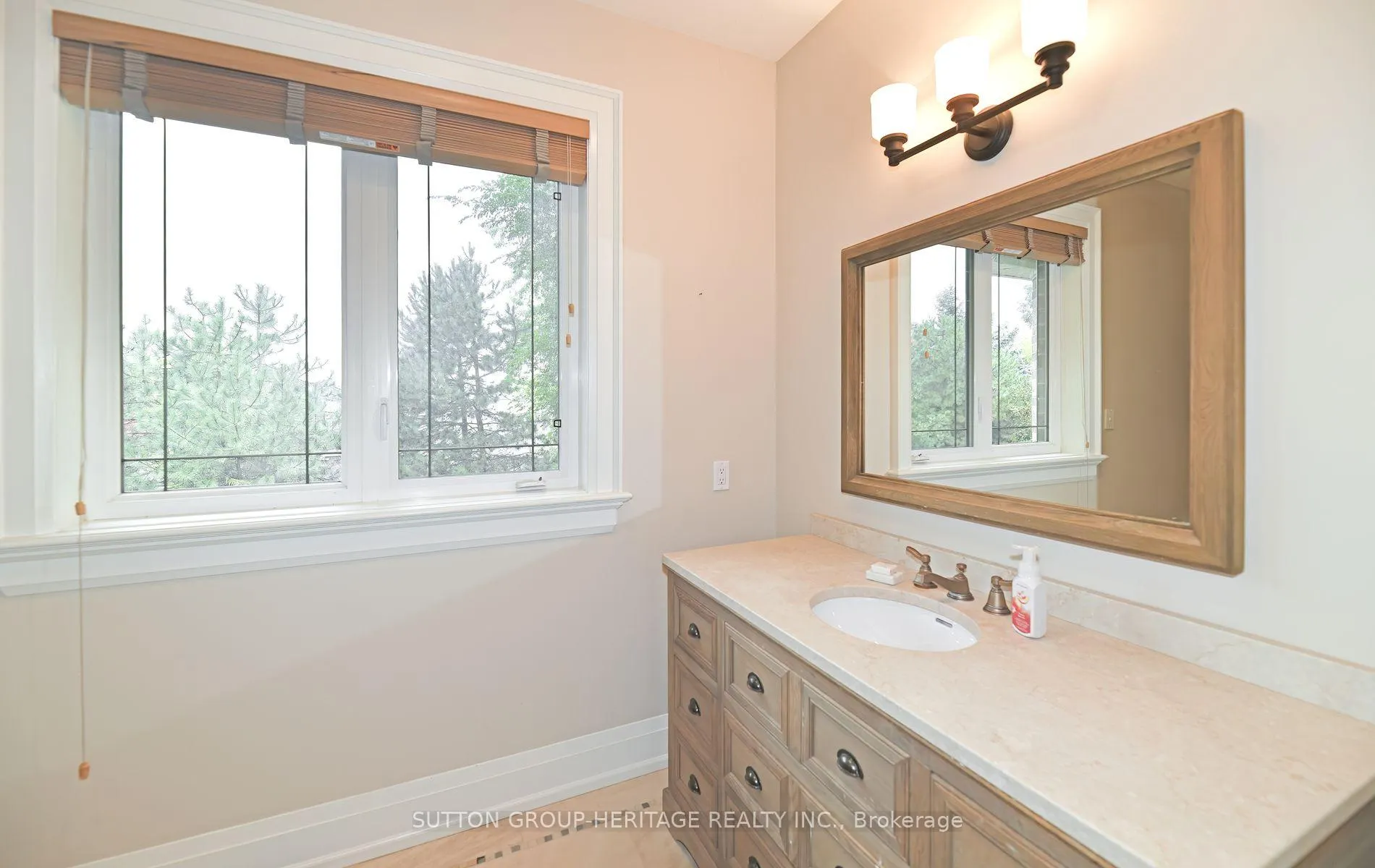 Photo 32 of 1921 Bonita Avenue, Pickering, Dunbarton — HOMEH