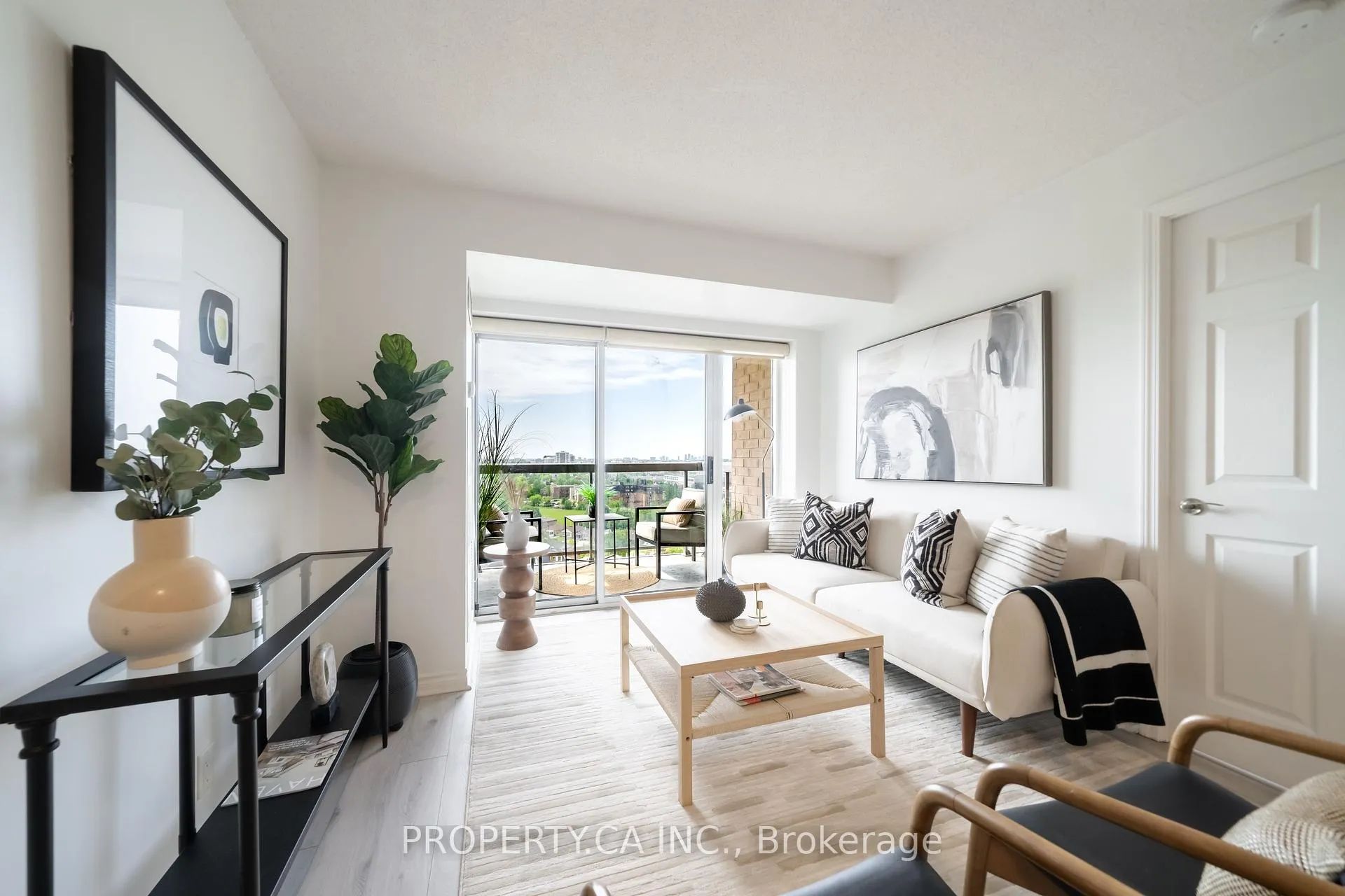 Photo 1 of Unit 1422, 18 Mondeo Drive, Scarborough, Dorset Park — HOMEH