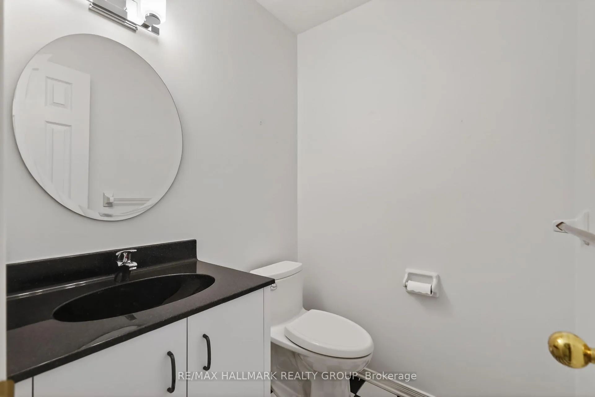 Photo 20 of 307 Beechgrove Avenue, Ottawa, Westboro North — HOMEH