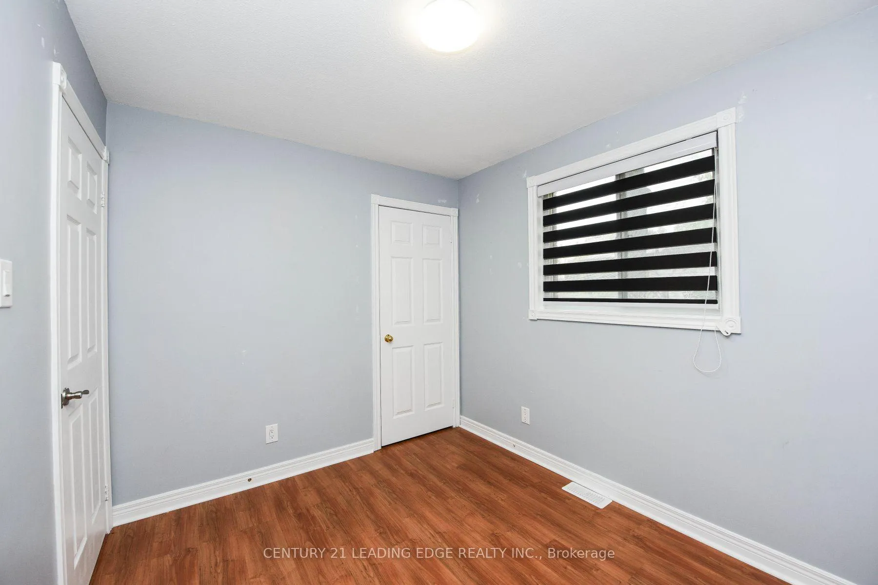 Photo 13 of 388 Leacock Drive, Barrie, Letitia Heights — HOMEH