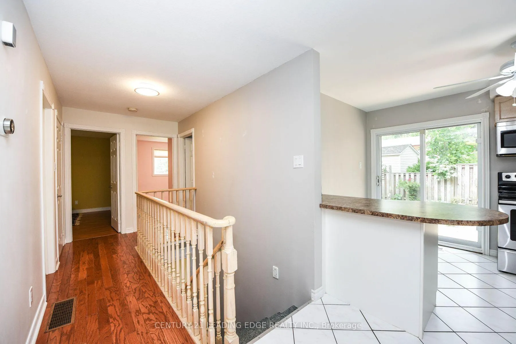Photo 17 of 388 Leacock Drive, Barrie, Letitia Heights — HOMEH
