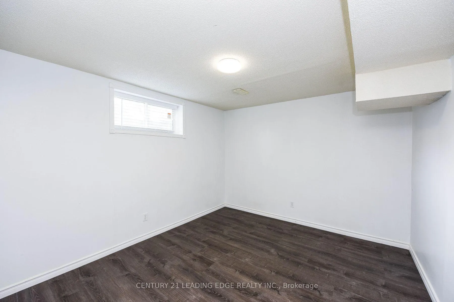 Photo 22 of 388 Leacock Drive, Barrie, Letitia Heights — HOMEH