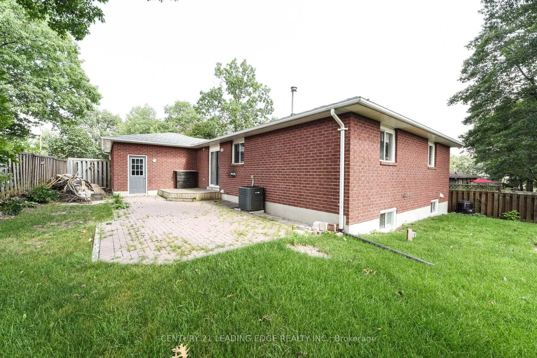 Photo 49 of 388 Leacock Drive, Barrie, Letitia Heights — HOMEH