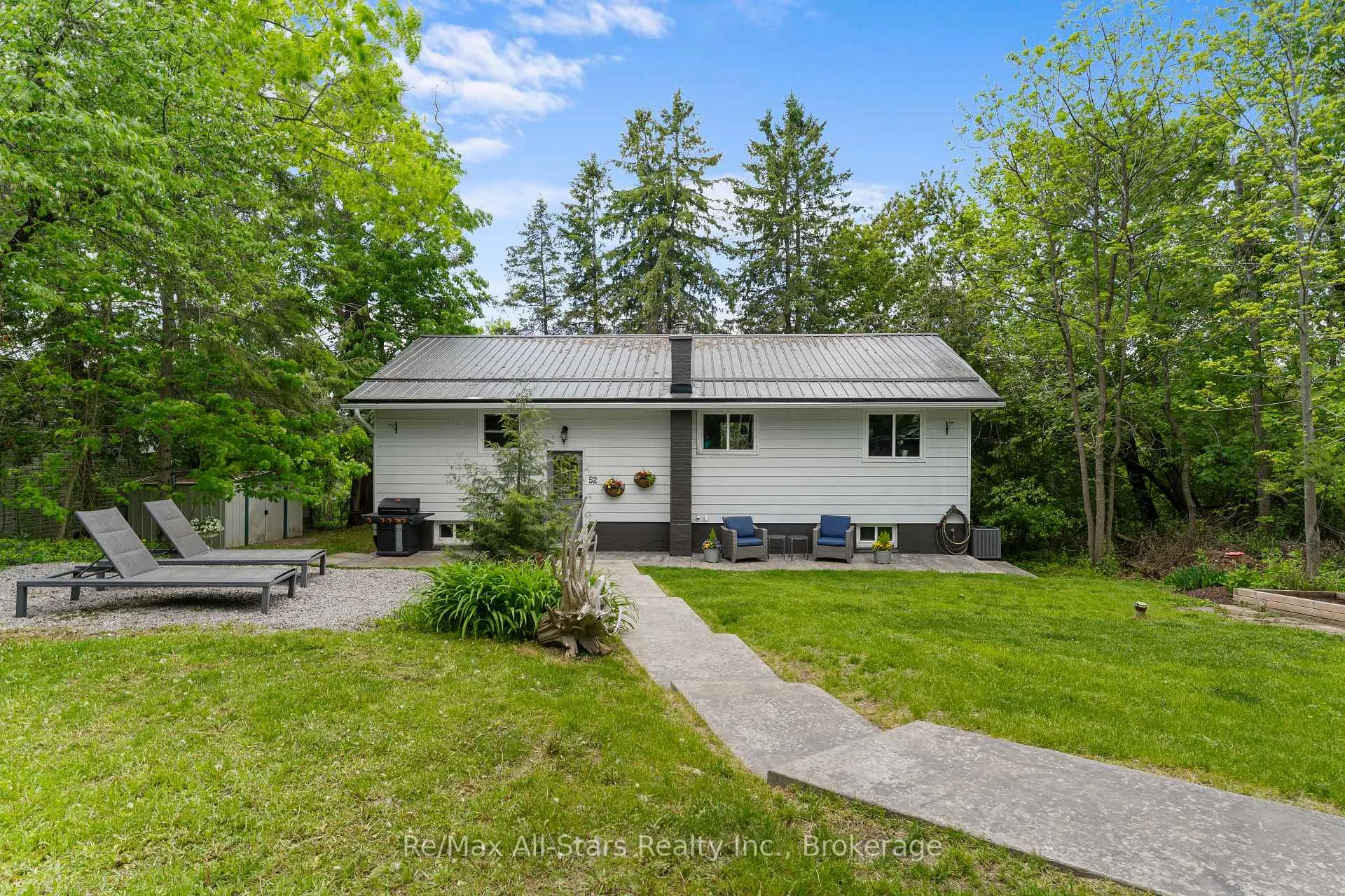 Photo 3 of 52 Concession Road, Kawartha Lakes, Fenelon — HOMEH
