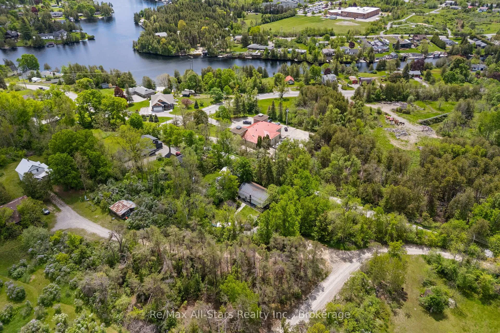Photo 32 of 52 Concession Road, Kawartha Lakes, Fenelon — HOMEH