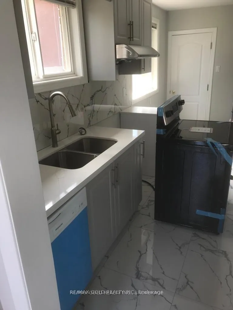 Photo 5 of Unit Upper, 2119 Meadowbrook Road, Burlington, Mountainside — HOMEH