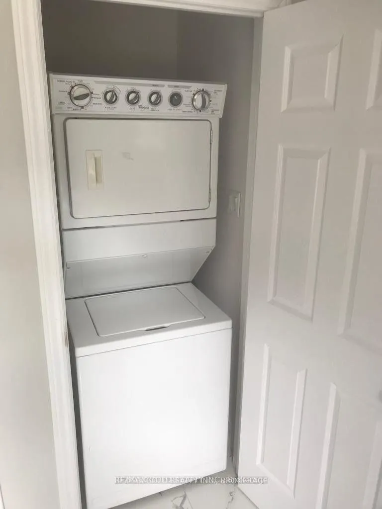 Photo 8 of Unit Upper, 2119 Meadowbrook Road, Burlington, Mountainside — HOMEH