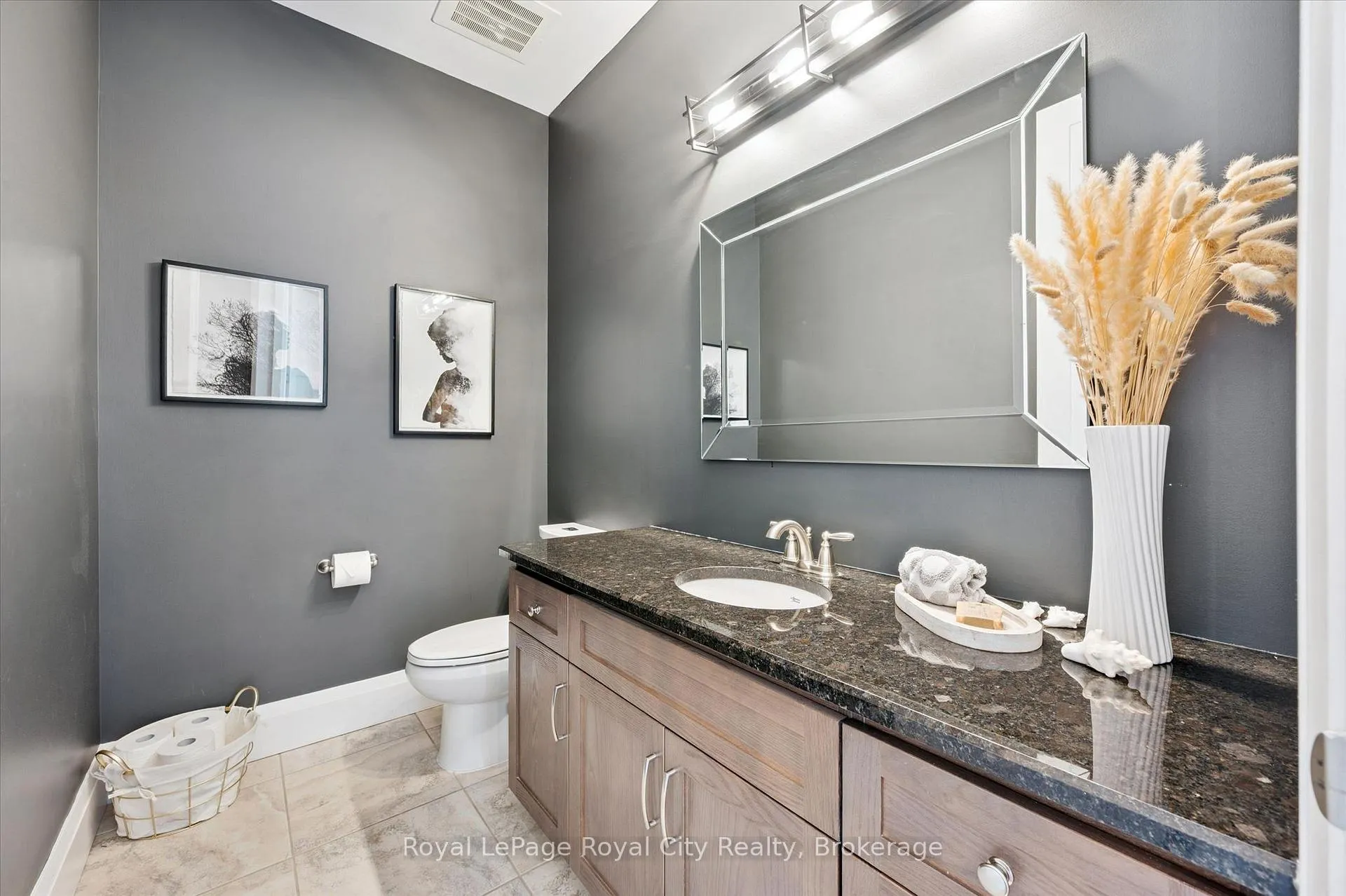 Photo 12 of Unit 1005, 53 Arthur Street S, Guelph, St. Patrick's Ward — HOMEH