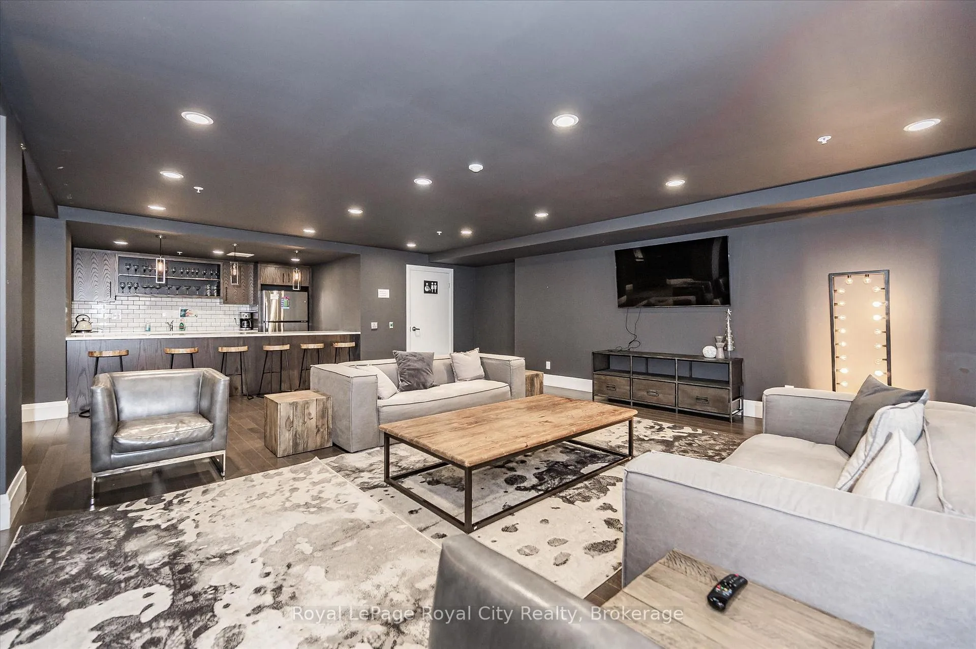 Photo 34 of Unit 1005, 53 Arthur Street S, Guelph, St. Patrick's Ward — HOMEH
