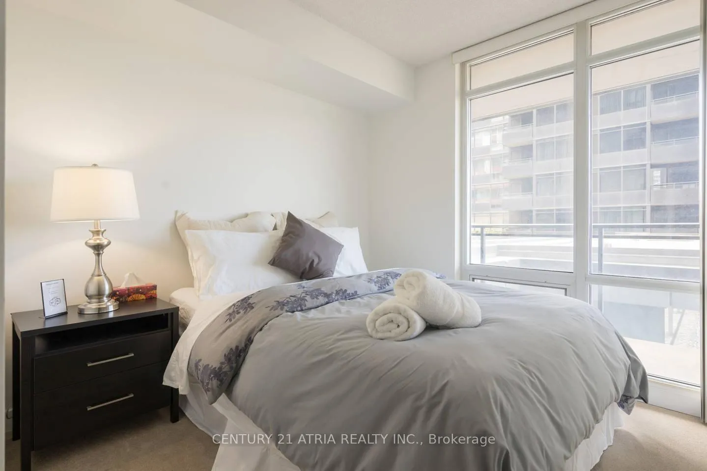 Photo 10 of Unit 302, 4K Spadina Avenue, Toronto, Waterfront Communities — HOMEH