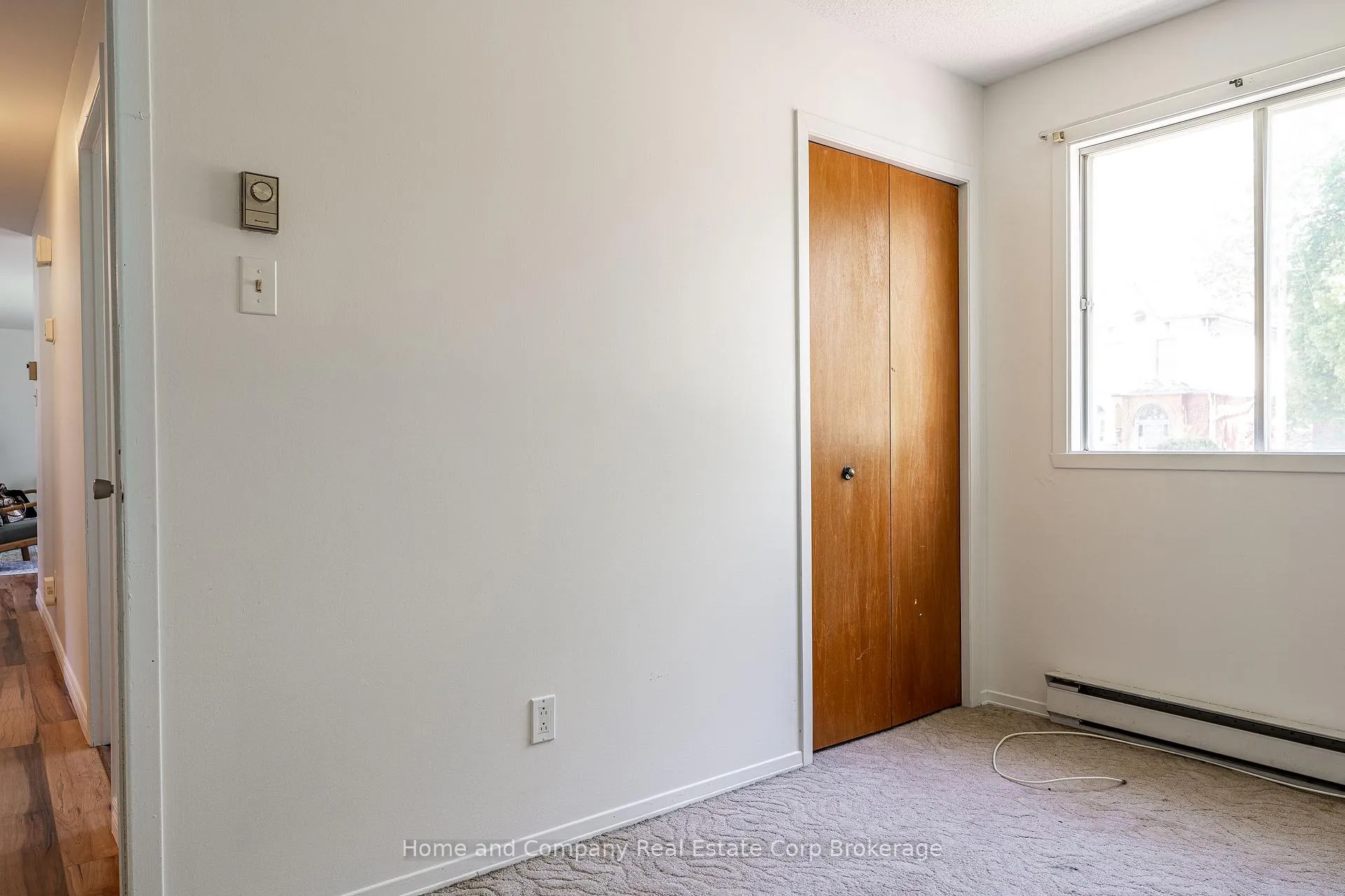 Photo 25 of 50 Dufferin Street, Stratford — HOMEH