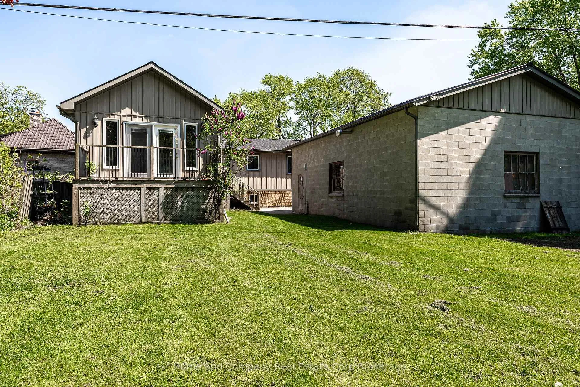 Photo 43 of 50 Dufferin Street, Stratford — HOMEH
