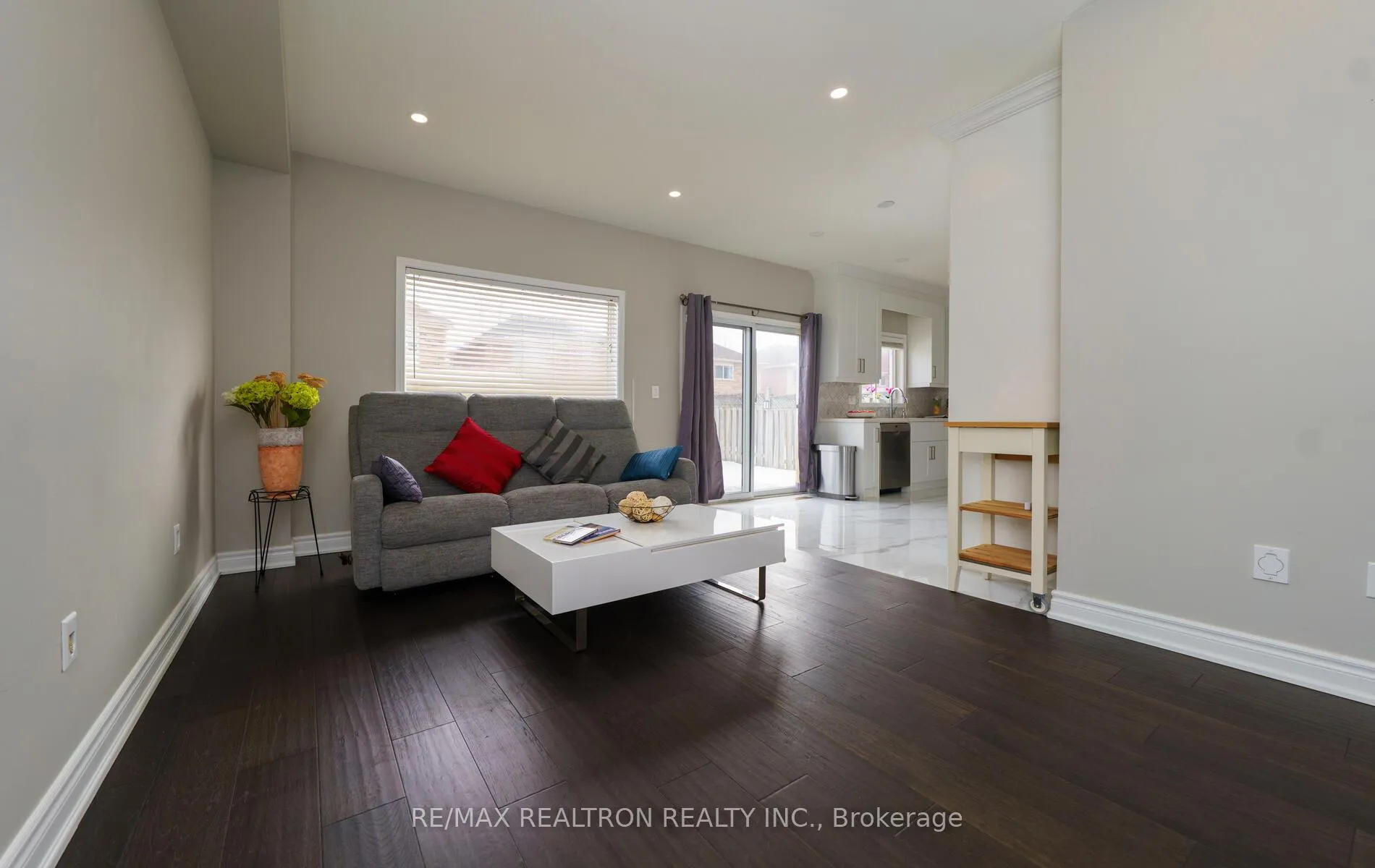 Photo 6 of 11 Vecchia Street, Markham, Wismer — HOMEH
