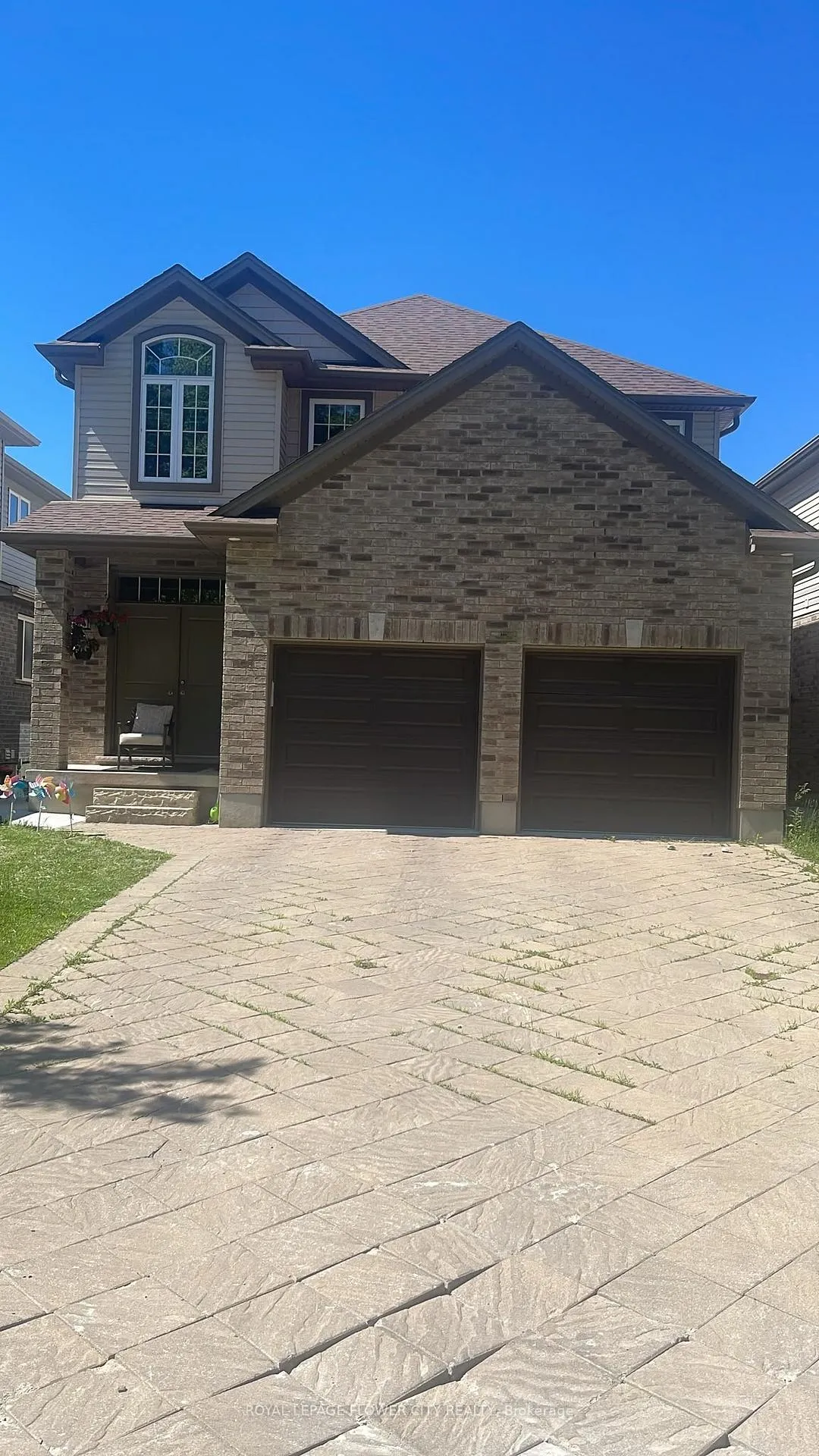 Front of Unit Basement, 406 Sophia Crescent