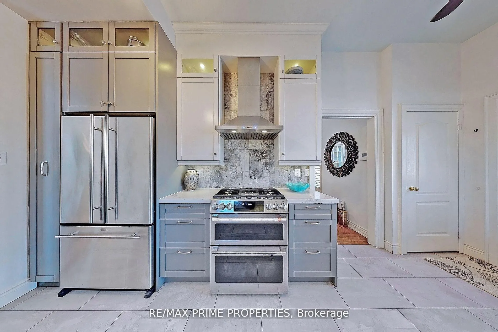 Photo 2 of 42 Cornell Meadows Avenue, Markham, Cornell — HOMEH