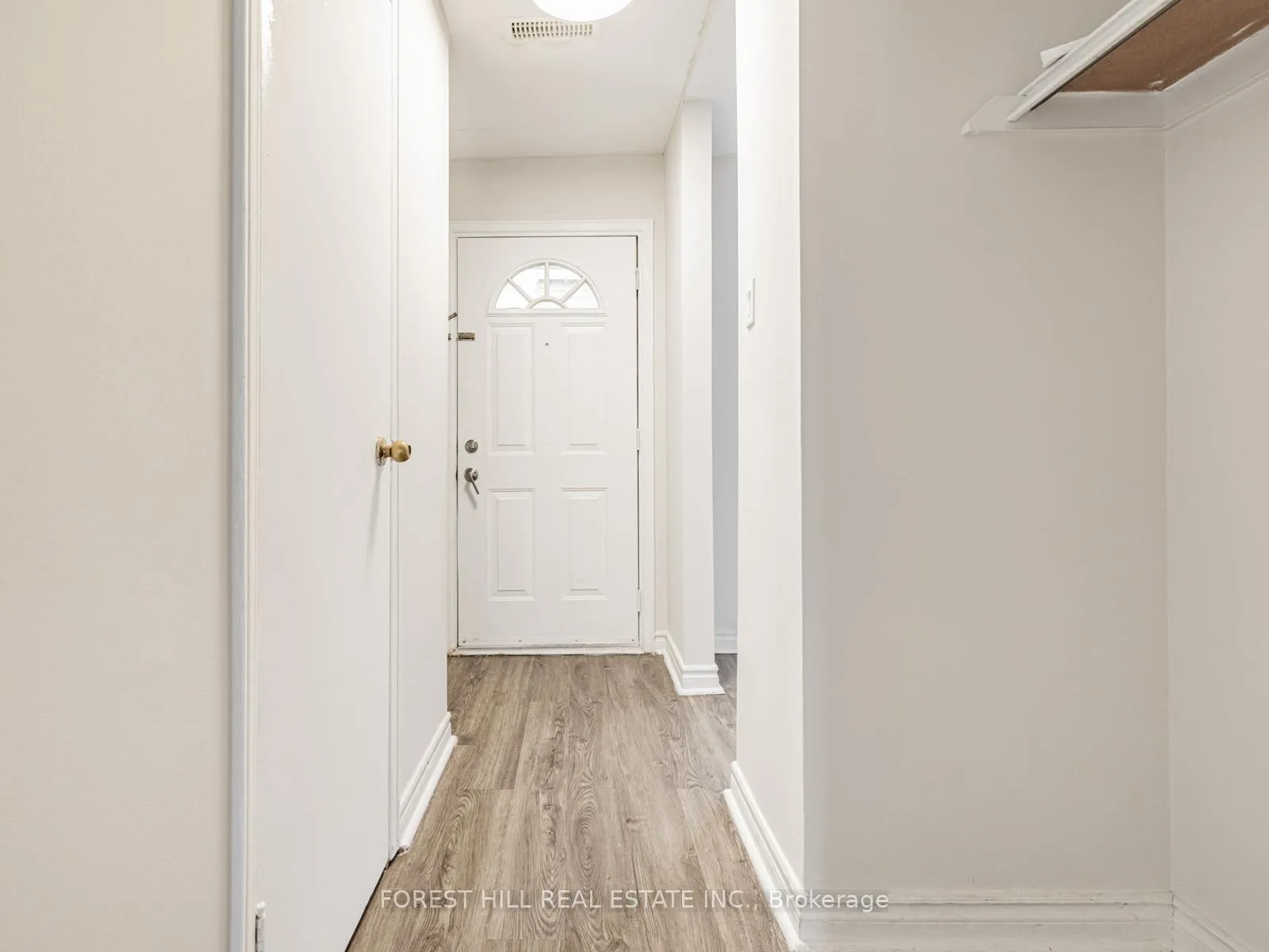 Photo 6 of Unit 25, 16 Rexdale Boulevard, Etobicoke, Rexdale-Kipling — HOMEH