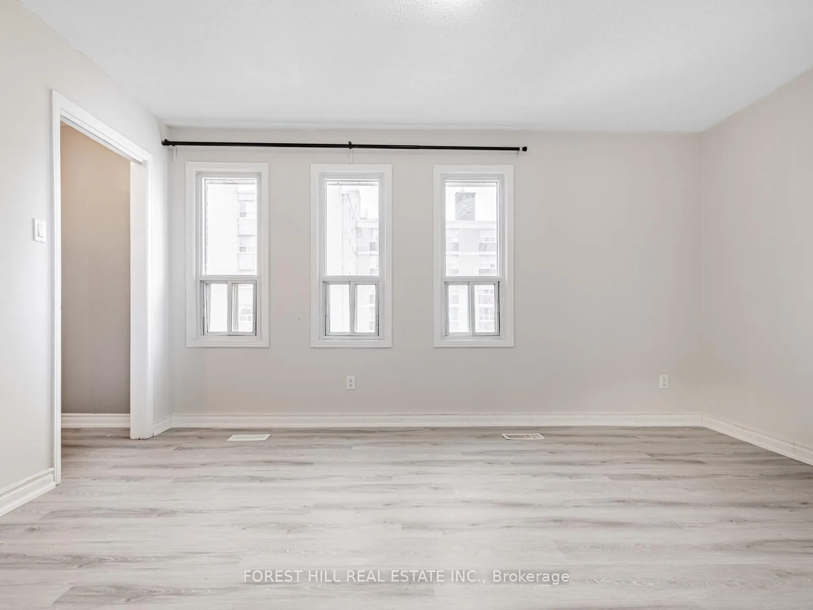 Photo 20 of Unit 25, 16 Rexdale Boulevard, Etobicoke, Rexdale-Kipling — HOMEH