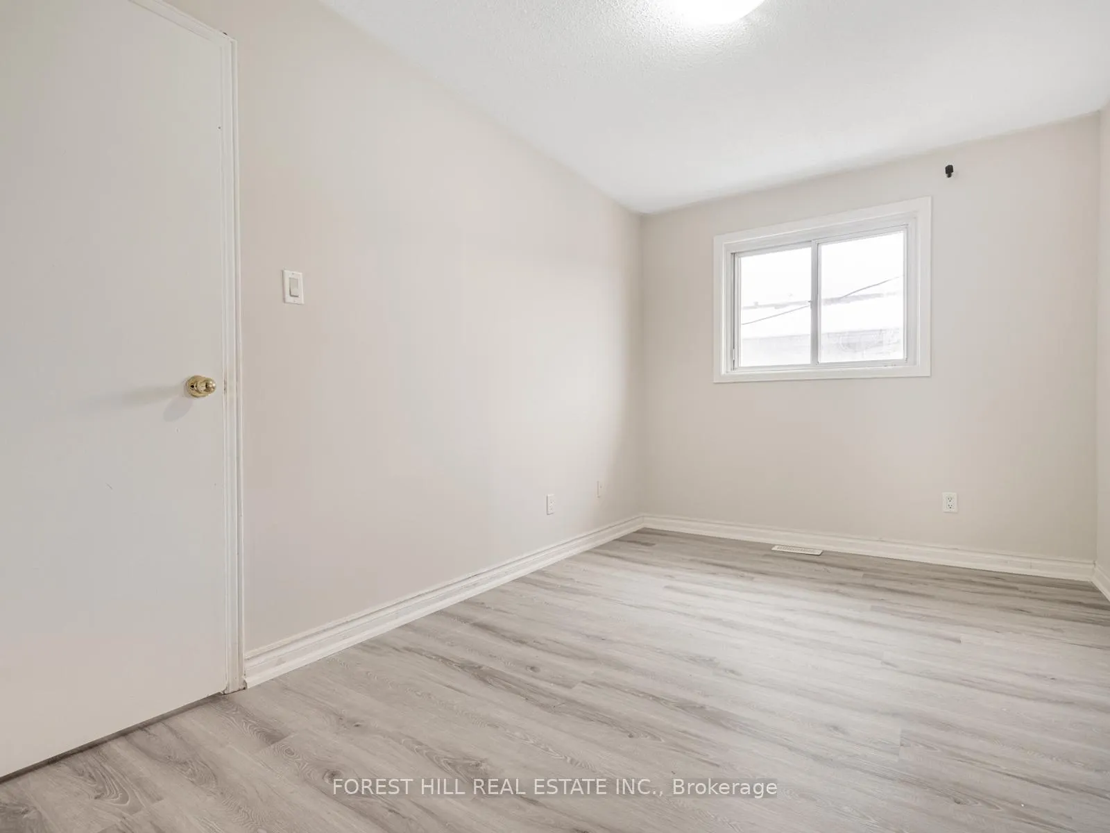 Photo 25 of Unit 25, 16 Rexdale Boulevard, Etobicoke, Rexdale-Kipling — HOMEH