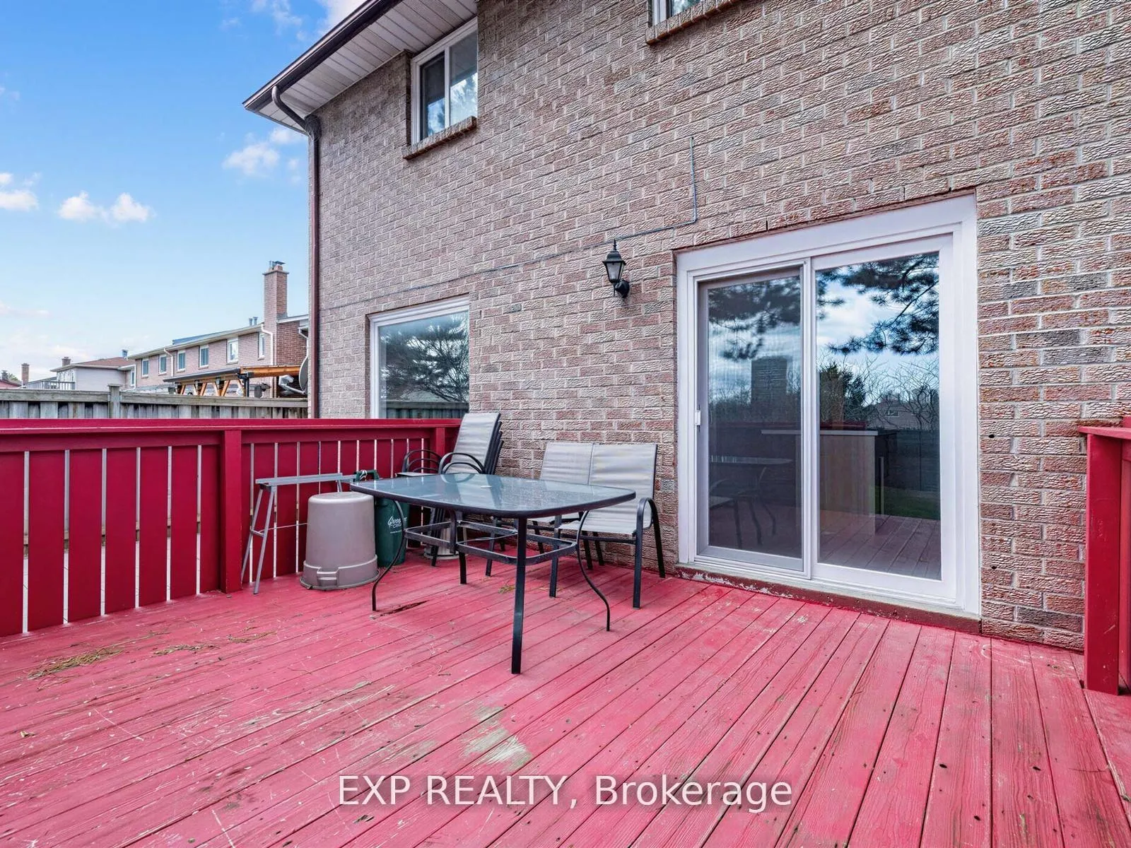 Photo 37 of 125 Green Bush Crescent, Vaughan, Crestwood-Springfarm-Yorkhill — HOMEH