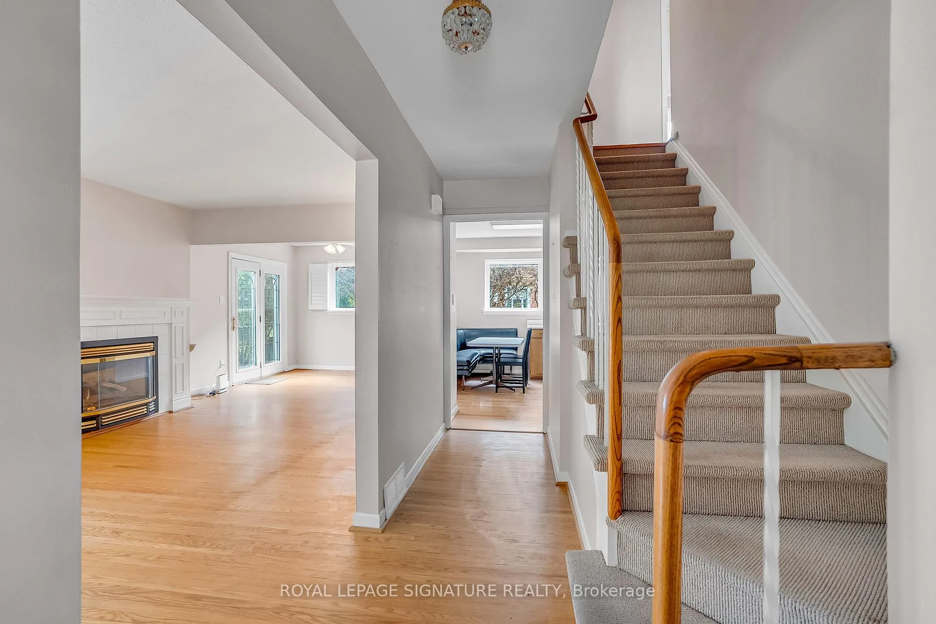 Photo 6 of 9 Mollard Road, Scarborough, Agincourt North — HOMEH