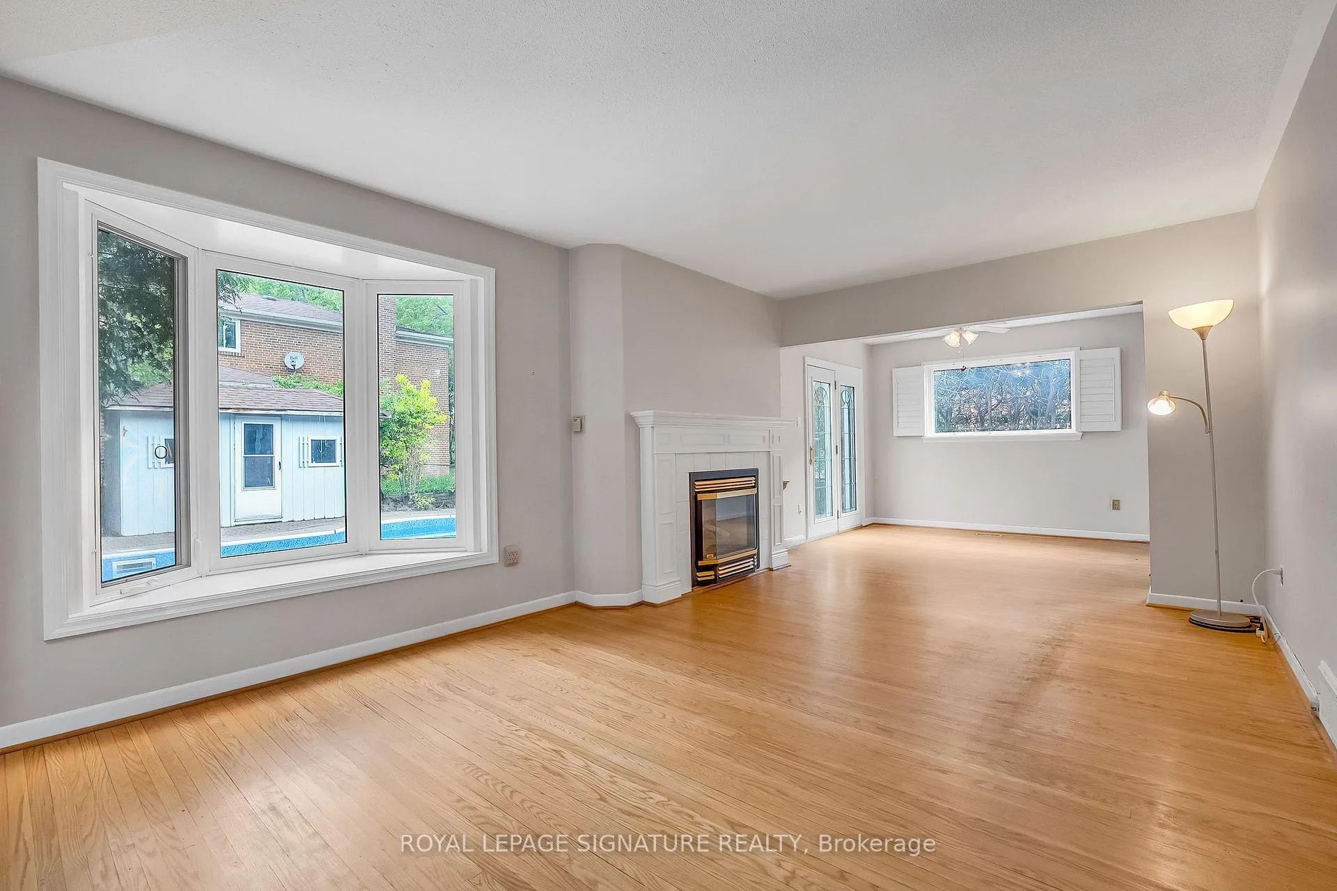 Photo 8 of 9 Mollard Road, Scarborough, Agincourt North — HOMEH