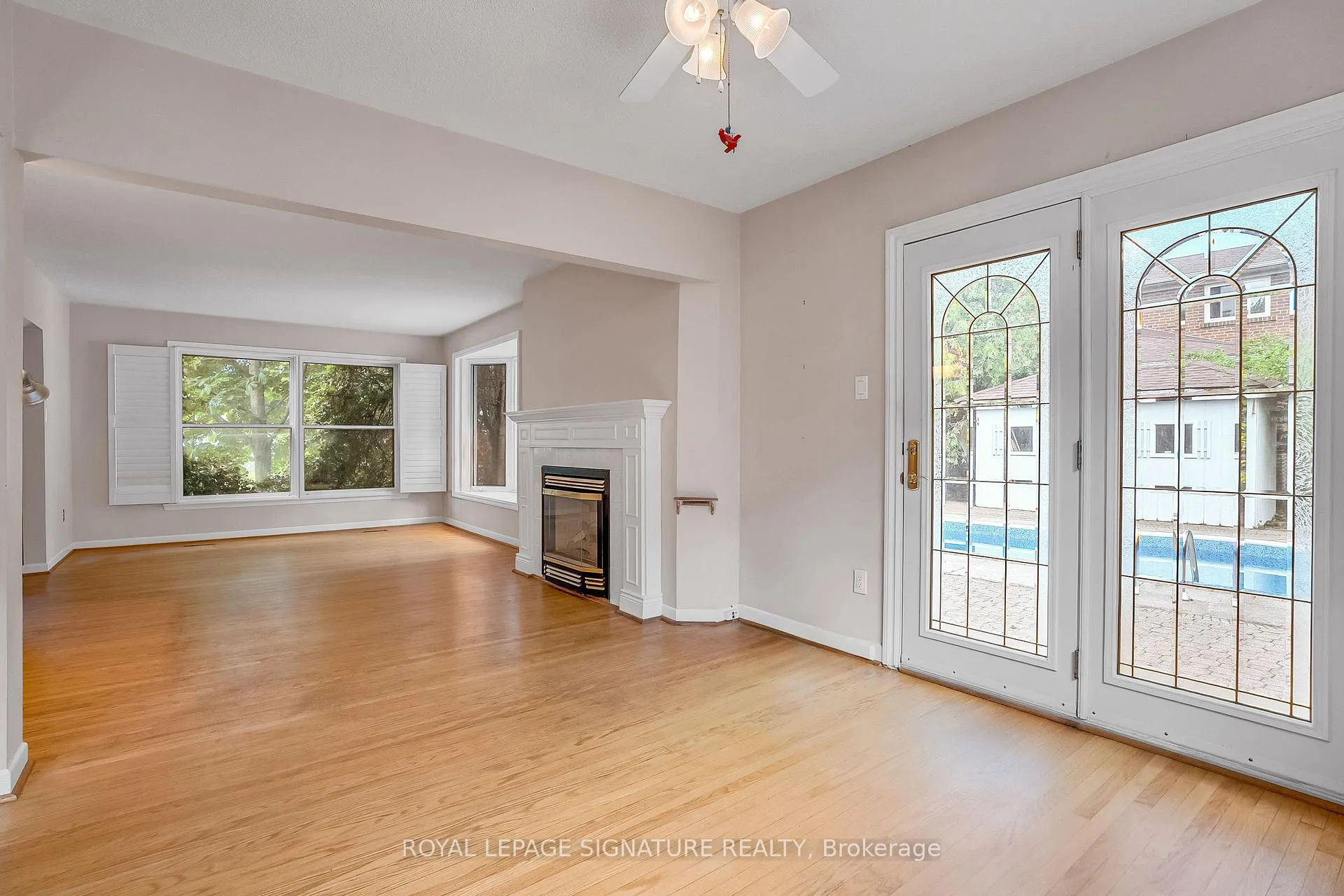 Photo 11 of 9 Mollard Road, Scarborough, Agincourt North — HOMEH
