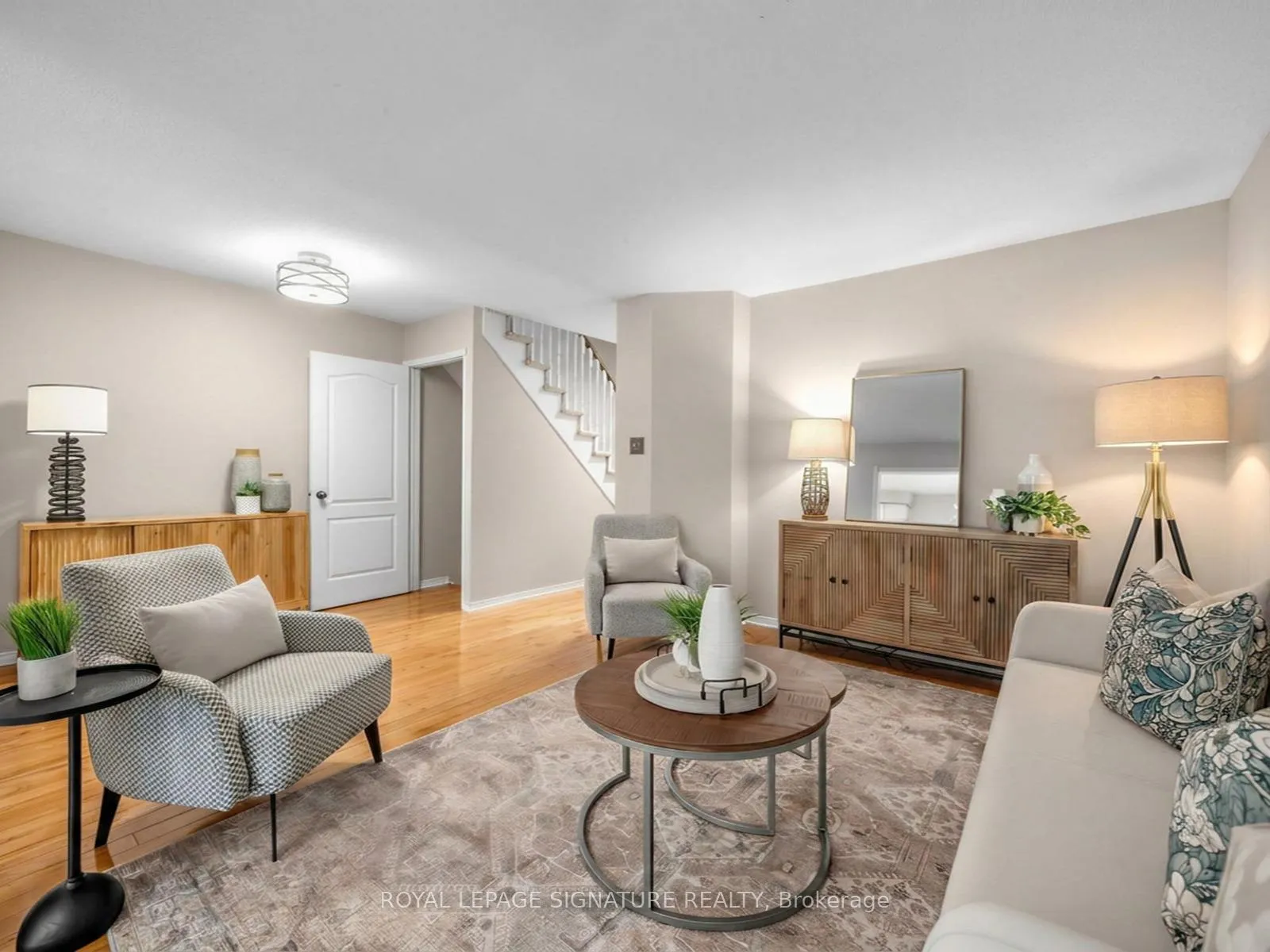 Photo 3 of Unit 36, 5525 Palmerston Crescent, Mississauga, Central Erin Mills — HOMEH