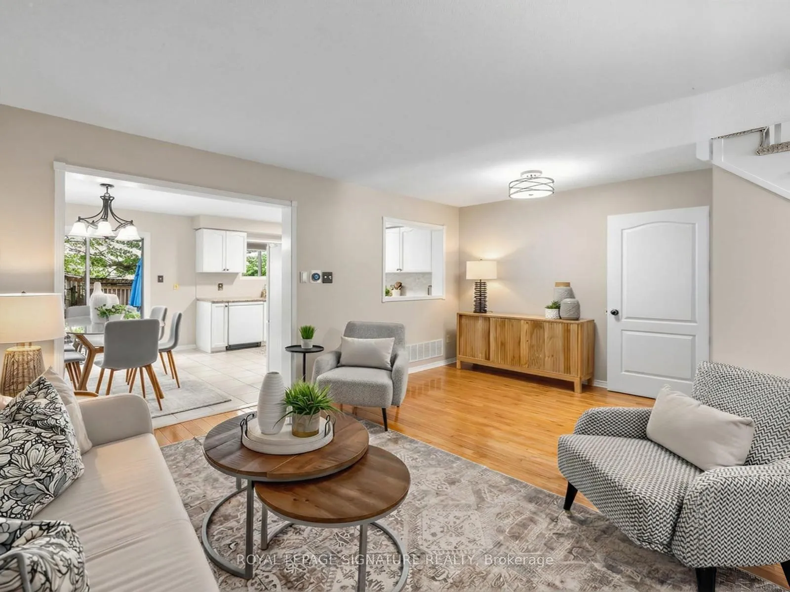 Photo 5 of Unit 36, 5525 Palmerston Crescent, Mississauga, Central Erin Mills — HOMEH
