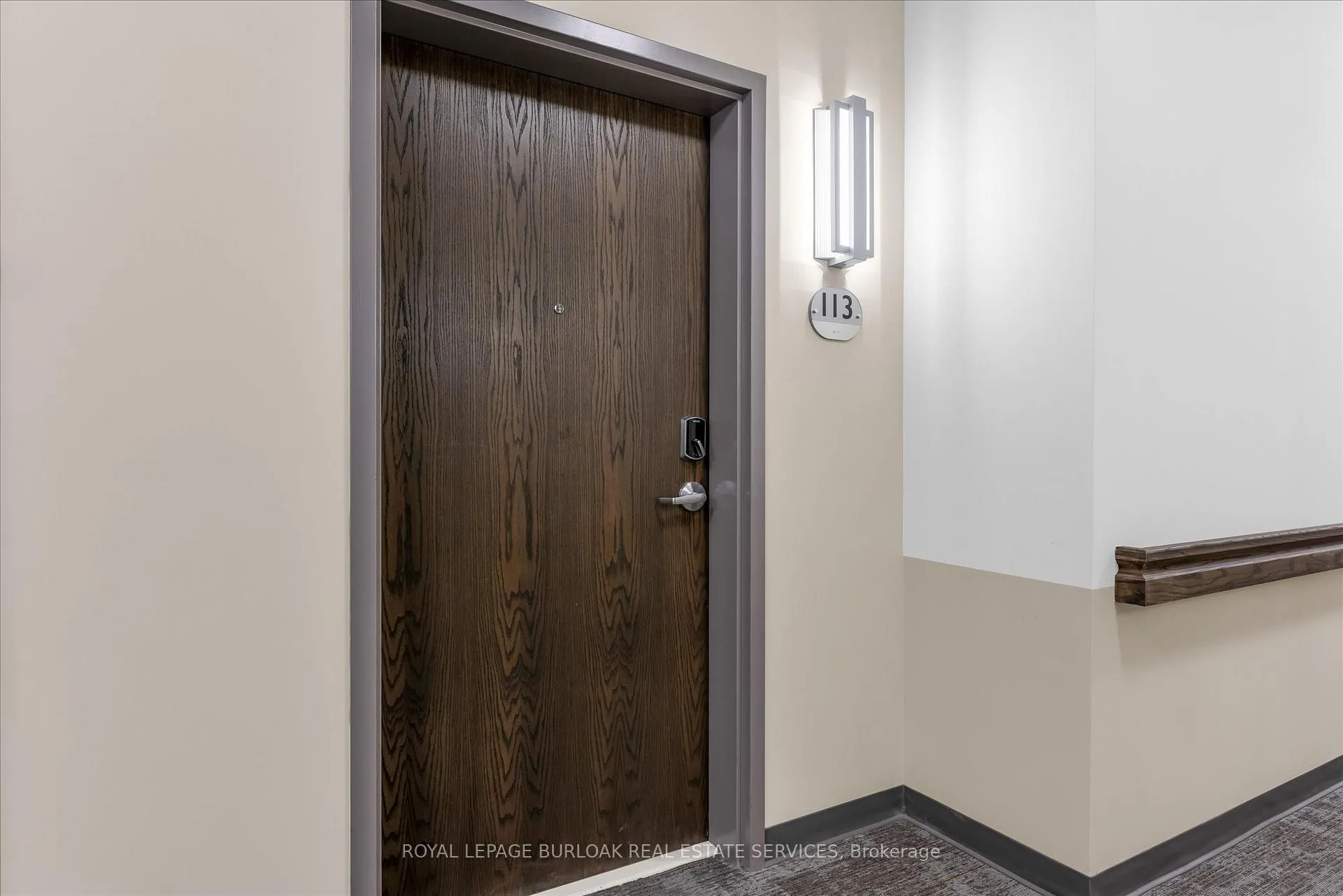 Photo 3 of Unit 113, 3290 New Street, Burlington, Roseland — HOMEH