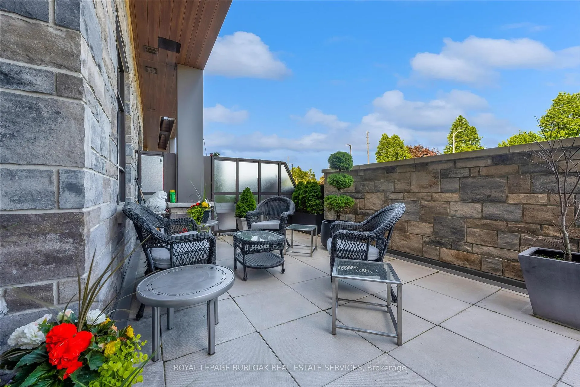 Photo 27 of Unit 113, 3290 New Street, Burlington, Roseland — HOMEH