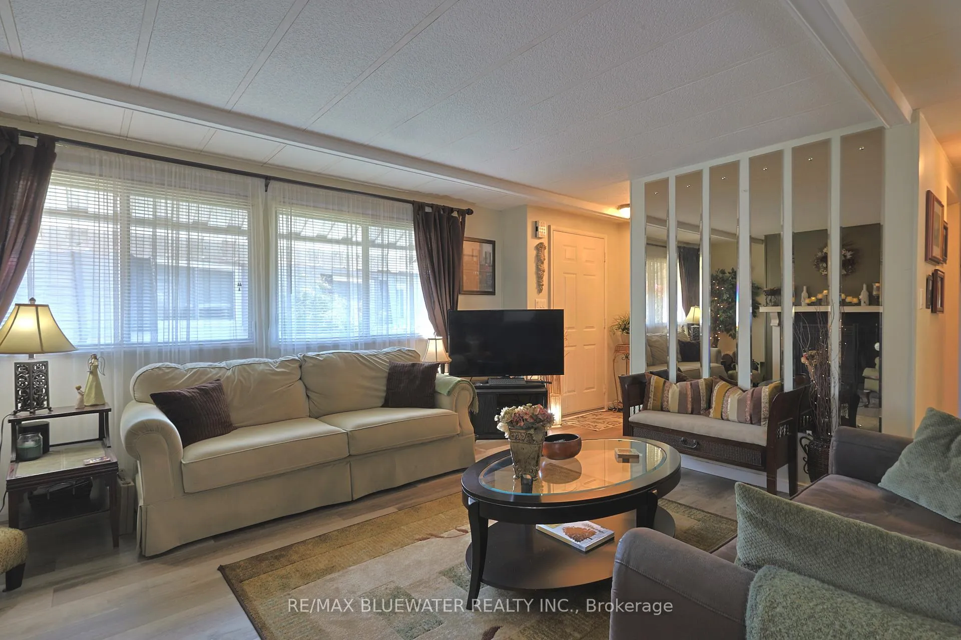 Photo 11 of 208 Biltmore Drive, South Huron, Stephen — HOMEH