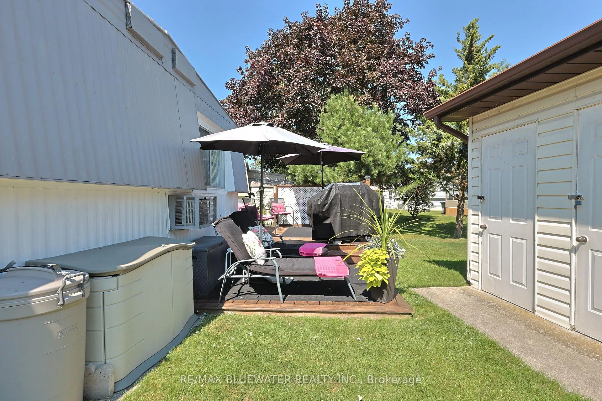 Photo 30 of 208 Biltmore Drive, South Huron, Stephen — HOMEH