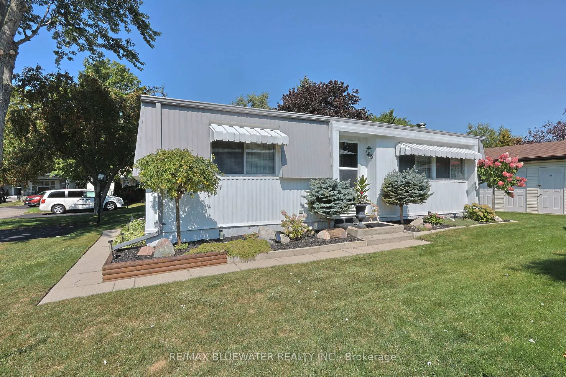 Photo 34 of 208 Biltmore Drive, South Huron, Stephen — HOMEH