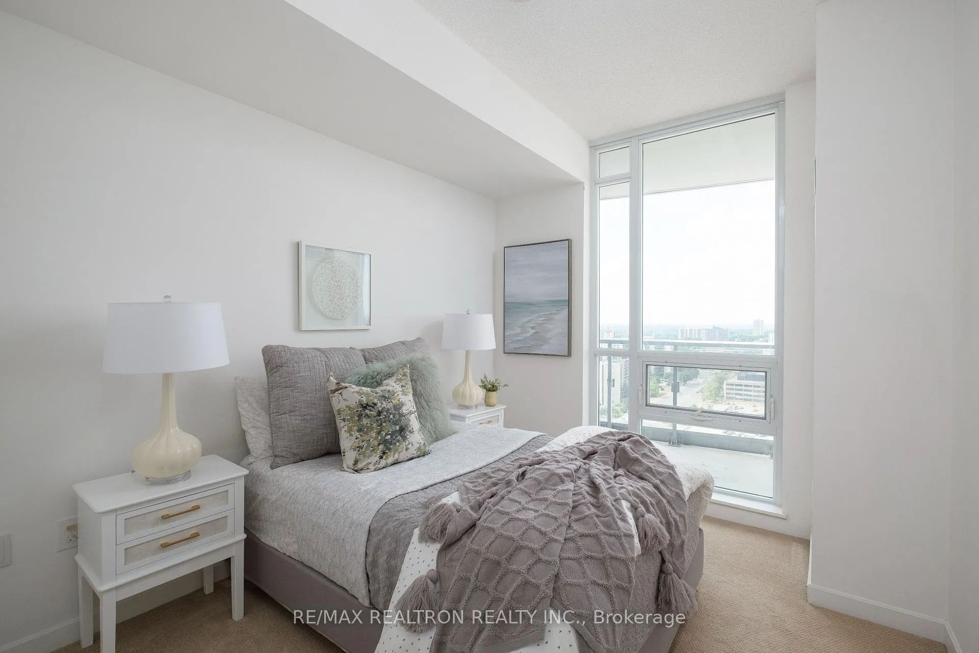 Photo 8 of Unit 2209, 70 Forest Manor Road, North York, Henry Farm — HOMEH