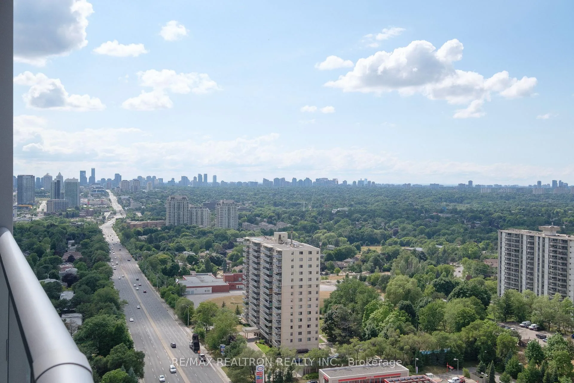 Photo 12 of Unit 2209, 70 Forest Manor Road, North York, Henry Farm — HOMEH