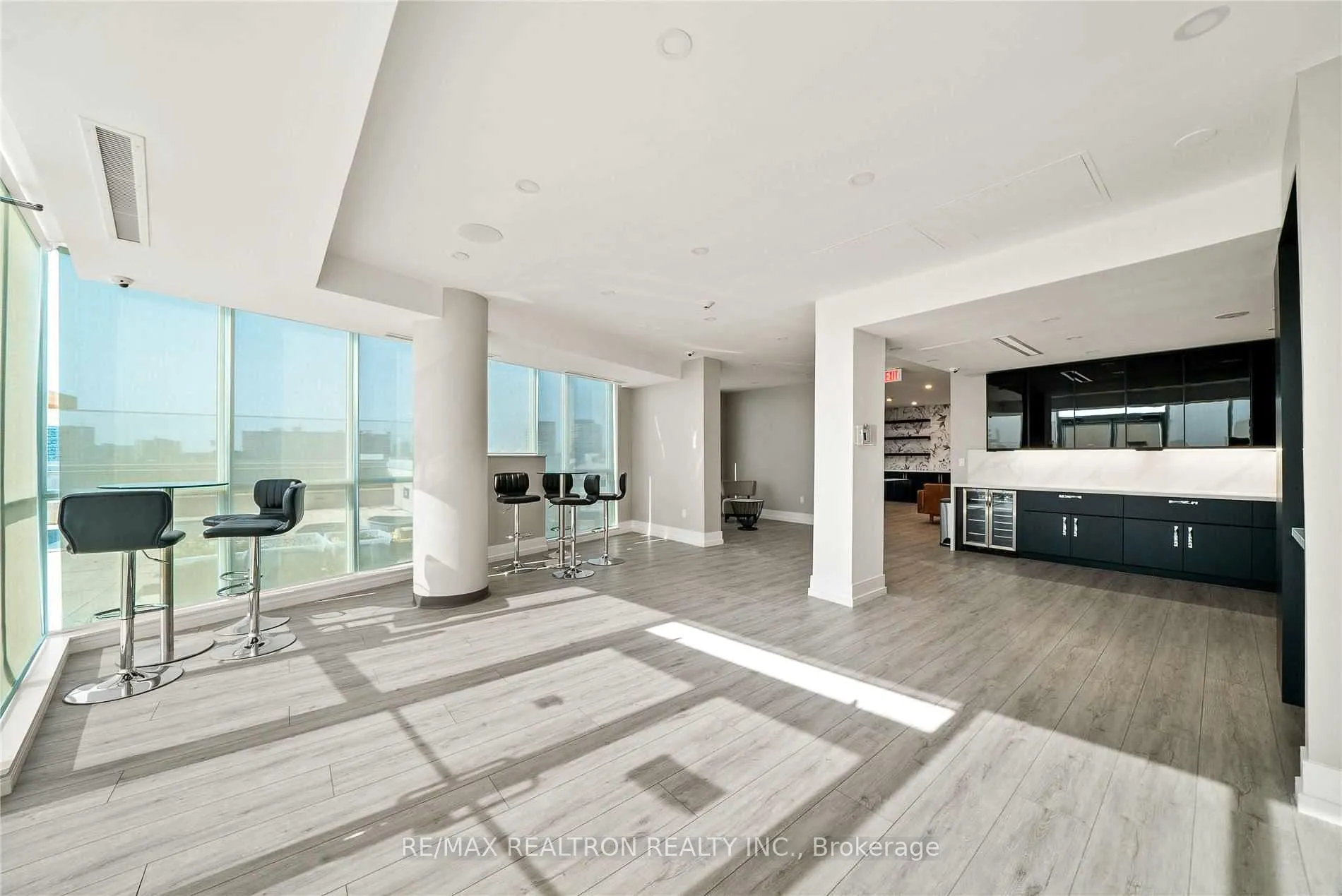 Photo 20 of Unit 2209, 70 Forest Manor Road, North York, Henry Farm — HOMEH