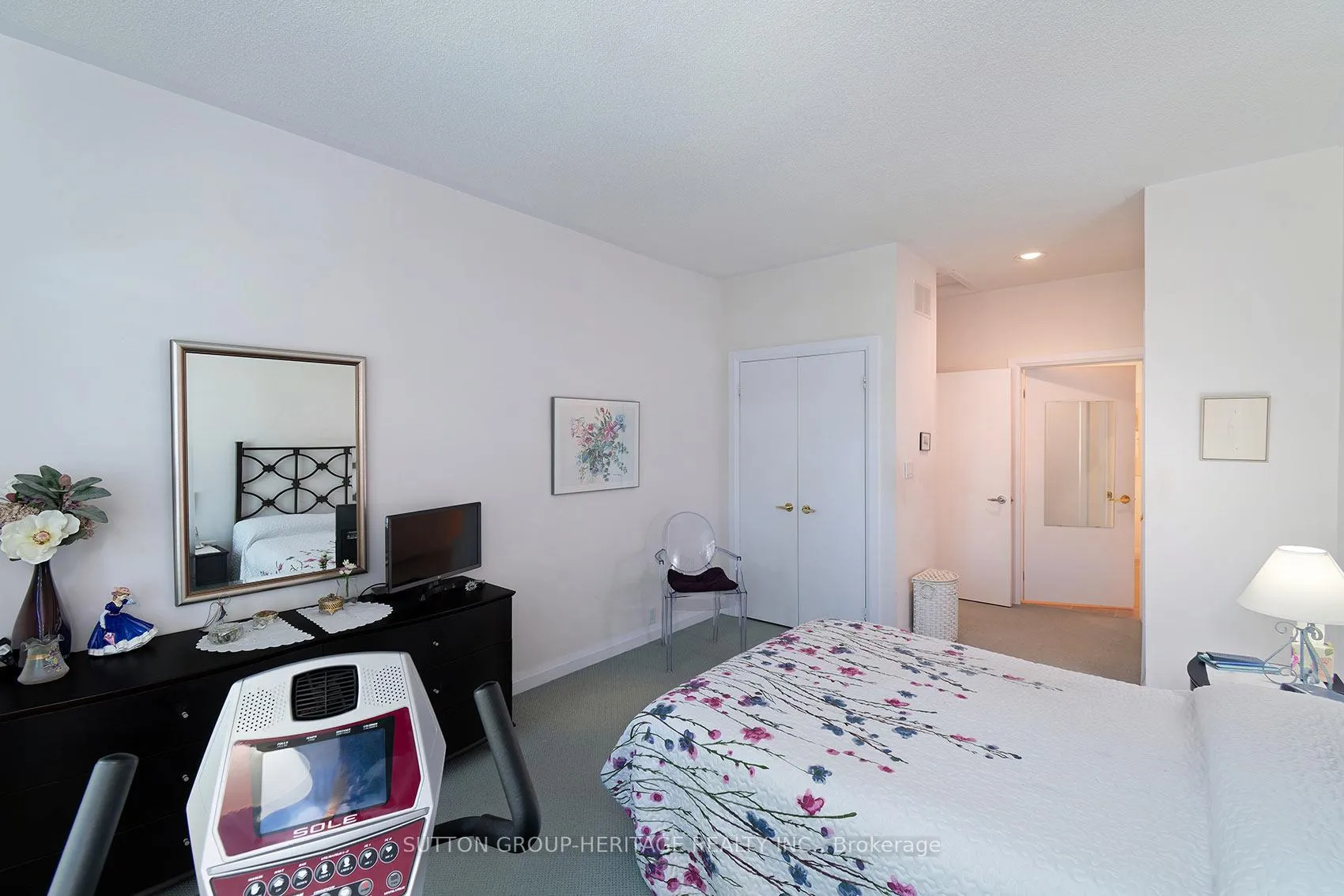Photo 20 of 22 Wave Hill Way, Markham, Greensborough — HOMEH