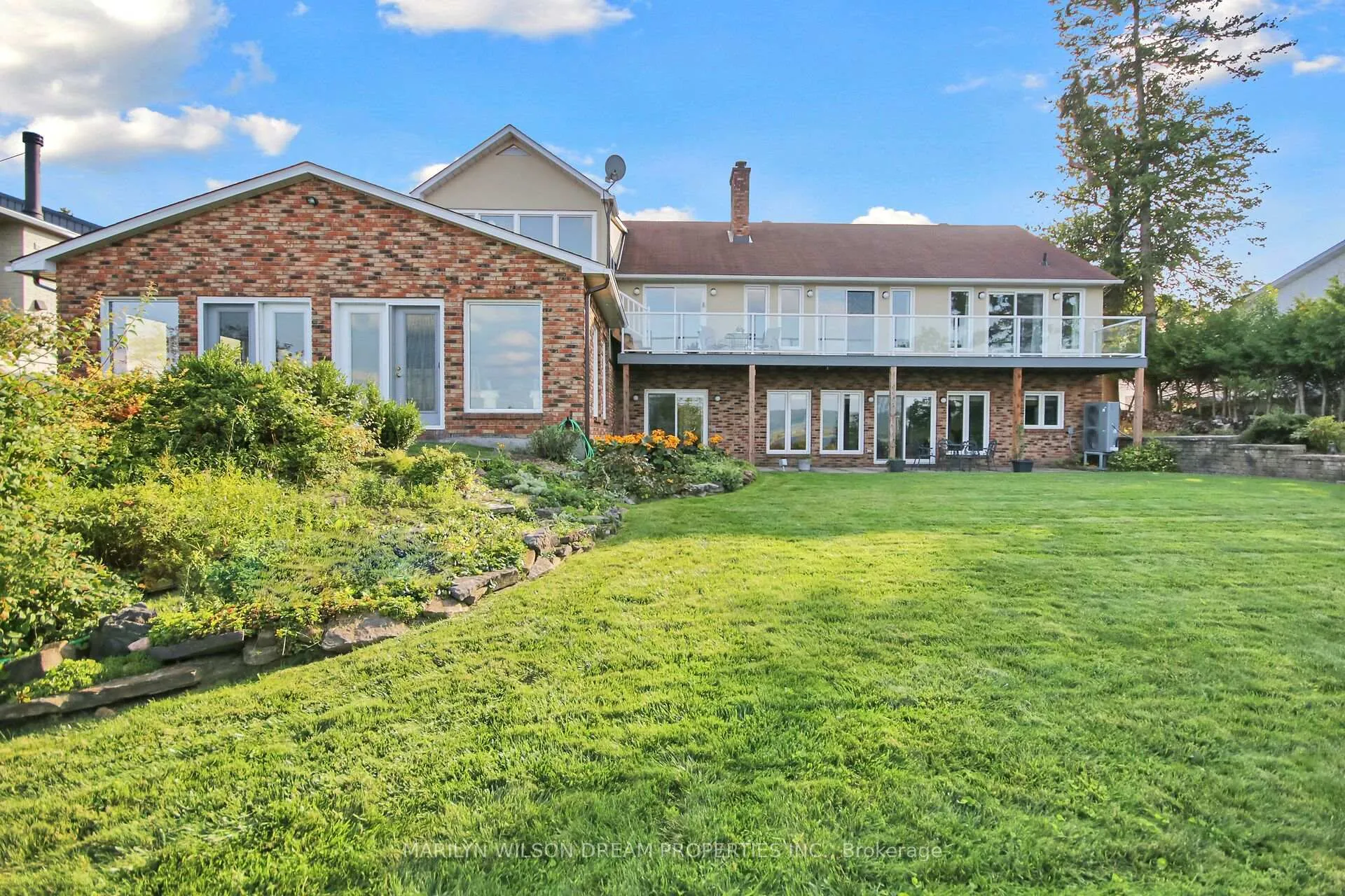Photo 2 of 2998 Barlow Crescent, Ottawa, Dunrobin Shores — HOMEH