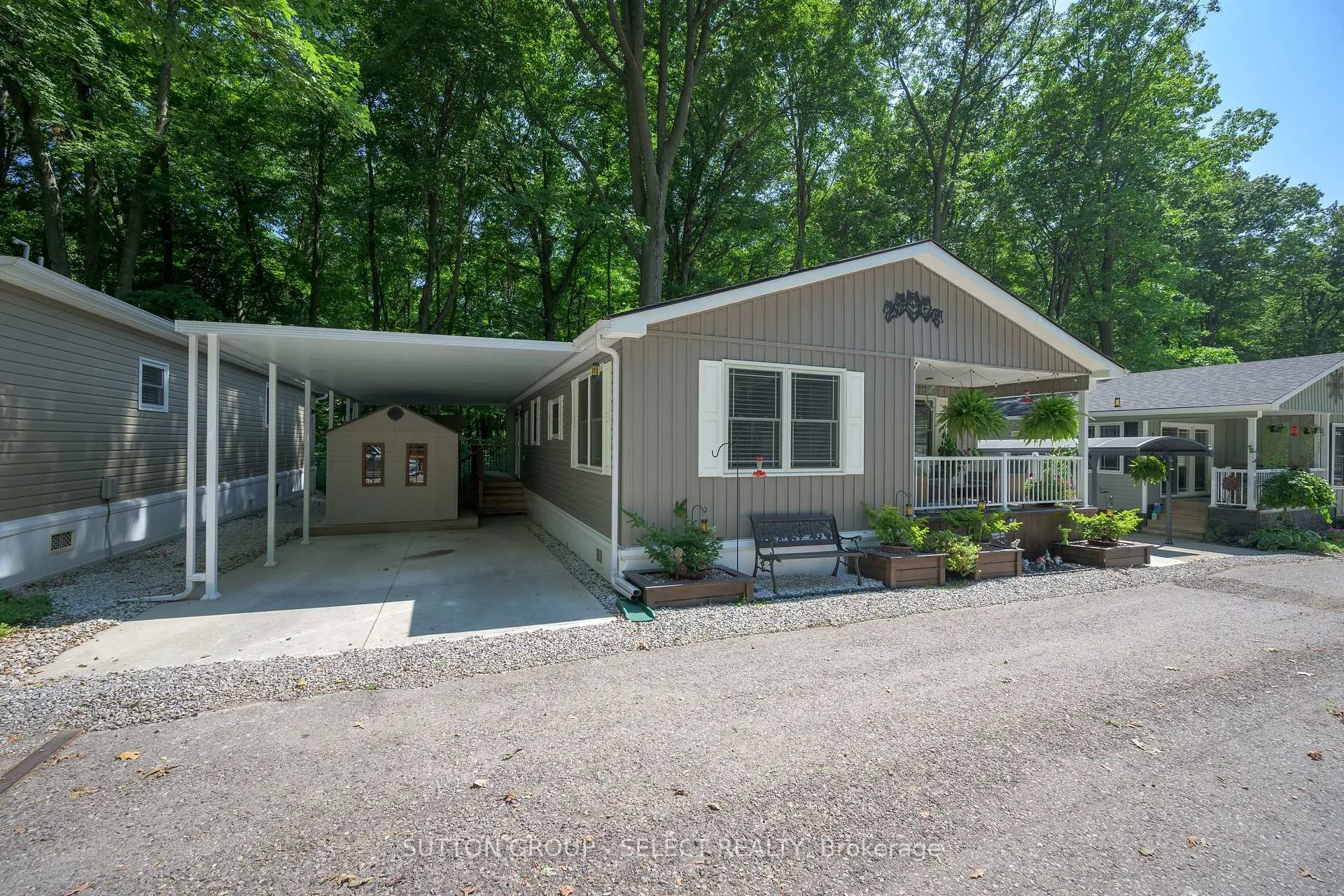 Photo 1 of Unit 31, 22790 Amiens Road, Middlesex Centre, Rural Middlesex Centre — HOMEH