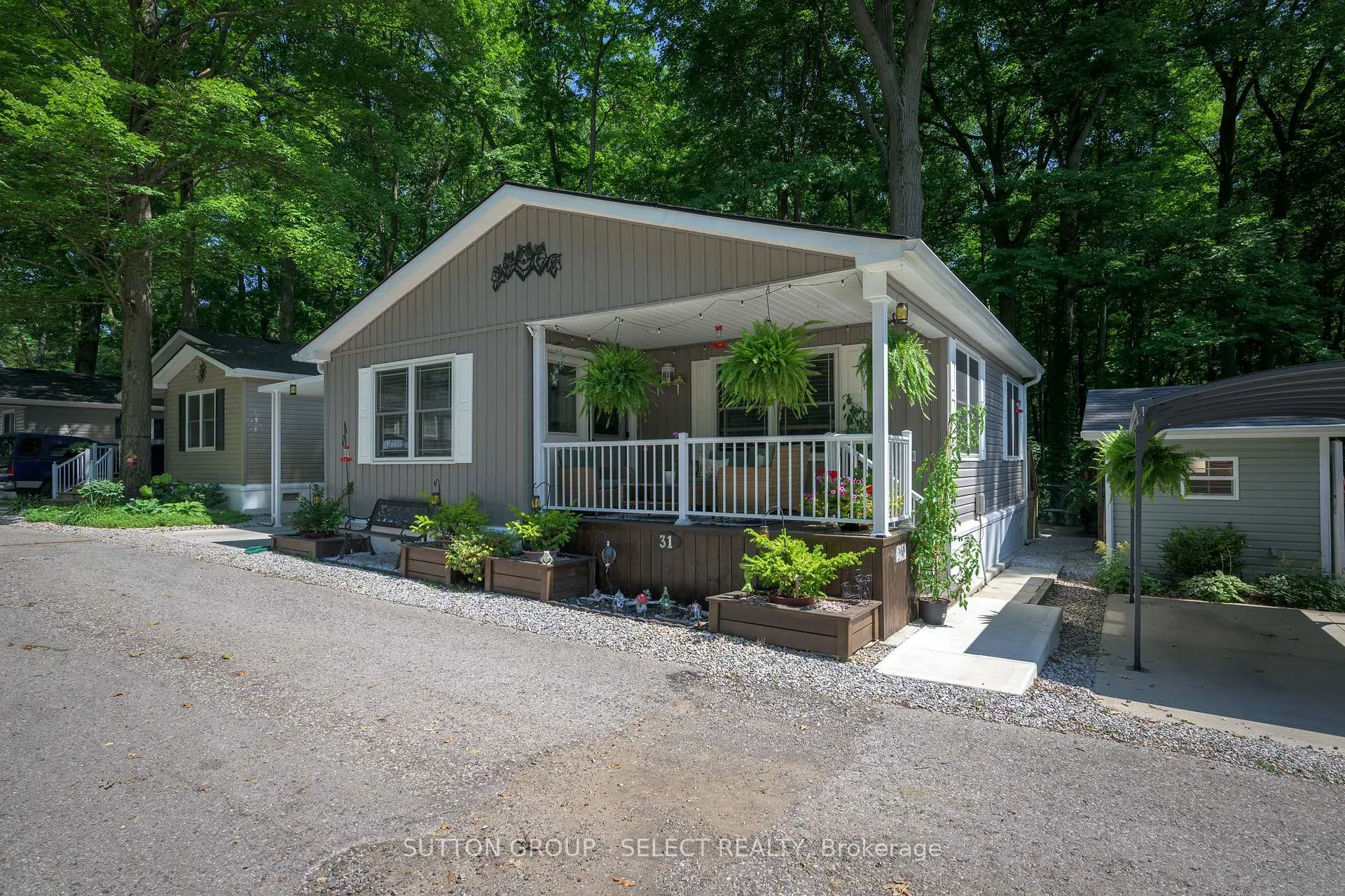 Photo 3 of Unit 31, 22790 Amiens Road, Middlesex Centre, Rural Middlesex Centre — HOMEH