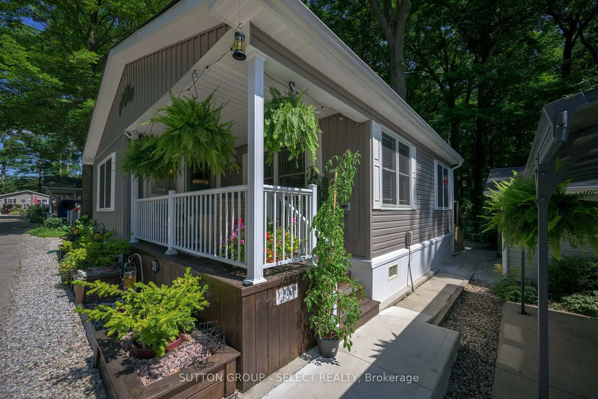 Photo 4 of Unit 31, 22790 Amiens Road, Middlesex Centre, Rural Middlesex Centre — HOMEH