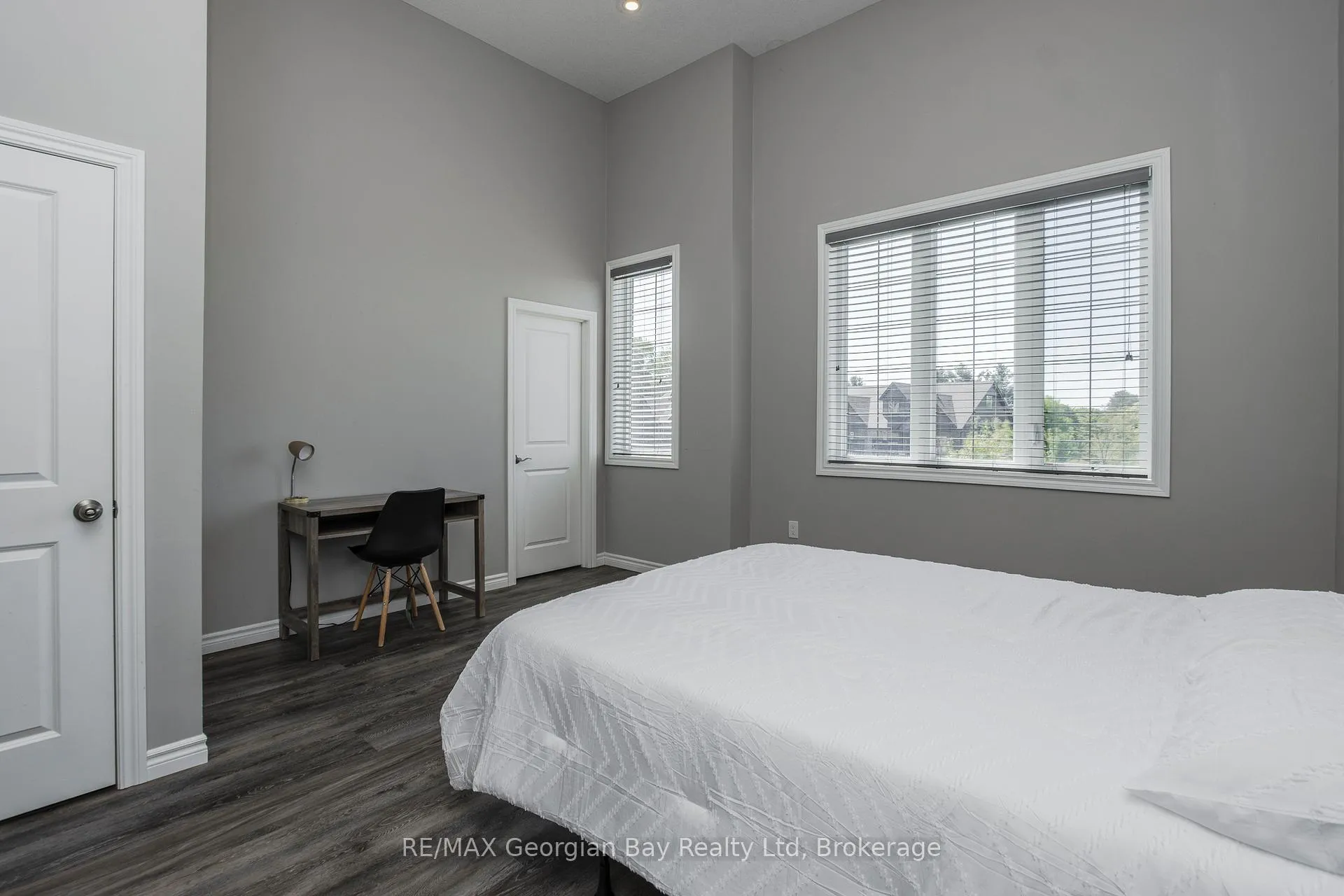 Photo 14 of 956 Cook Drive, Midland — HOMEH