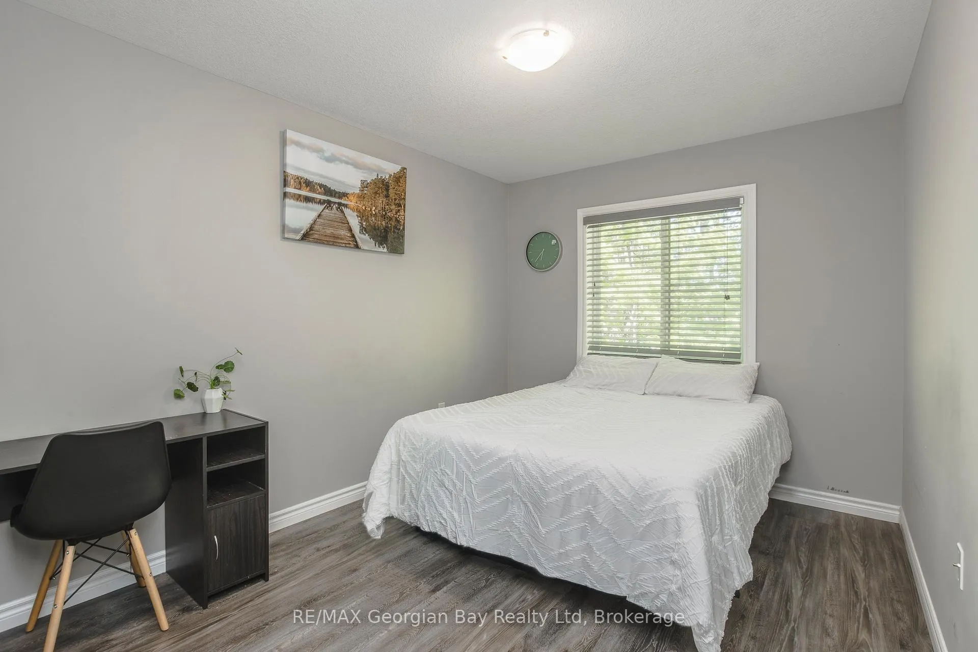 Photo 21 of 956 Cook Drive, Midland — HOMEH