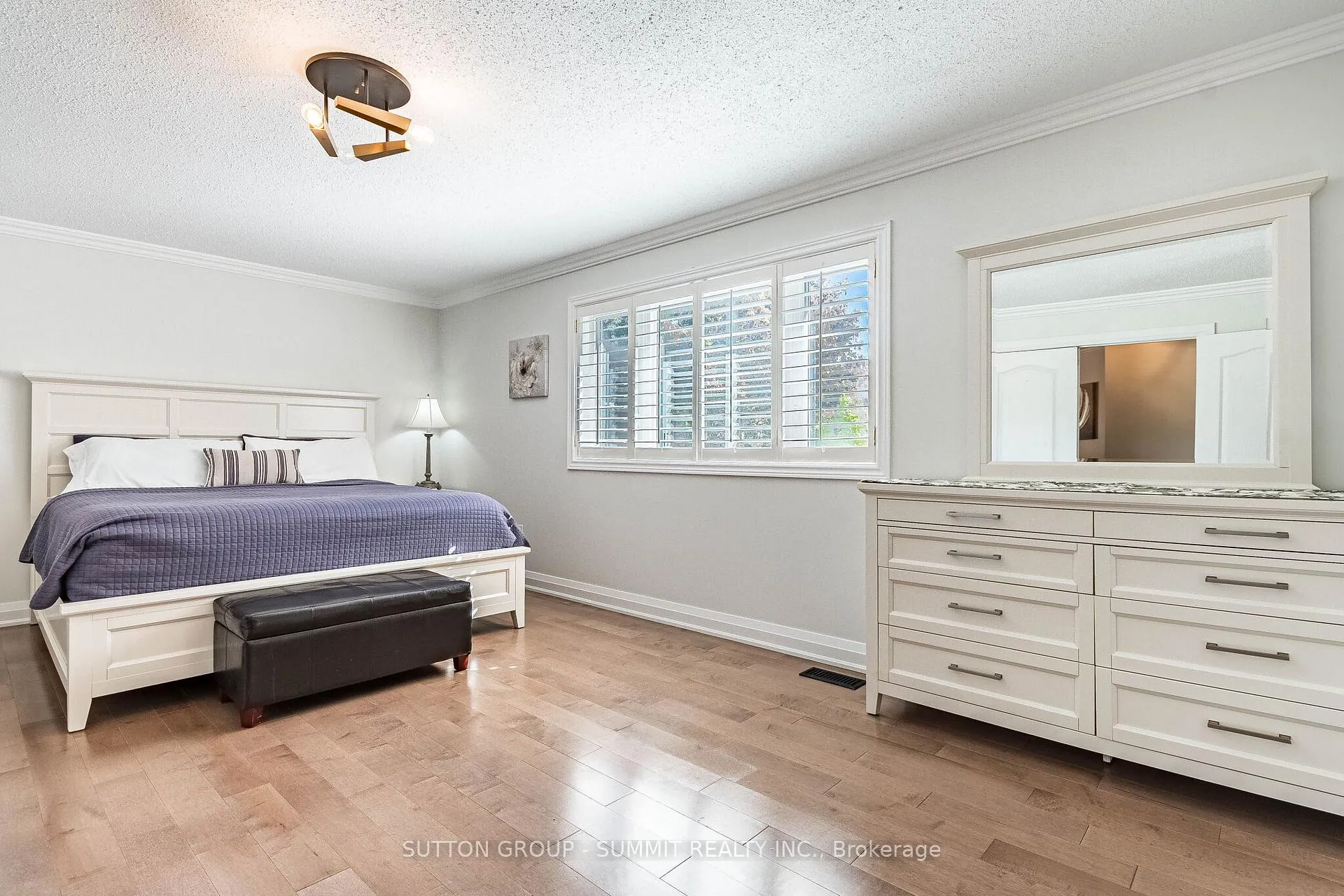 Photo 16 of 97 Grist Mill Drive, Halton Hills, Georgetown — HOMEH