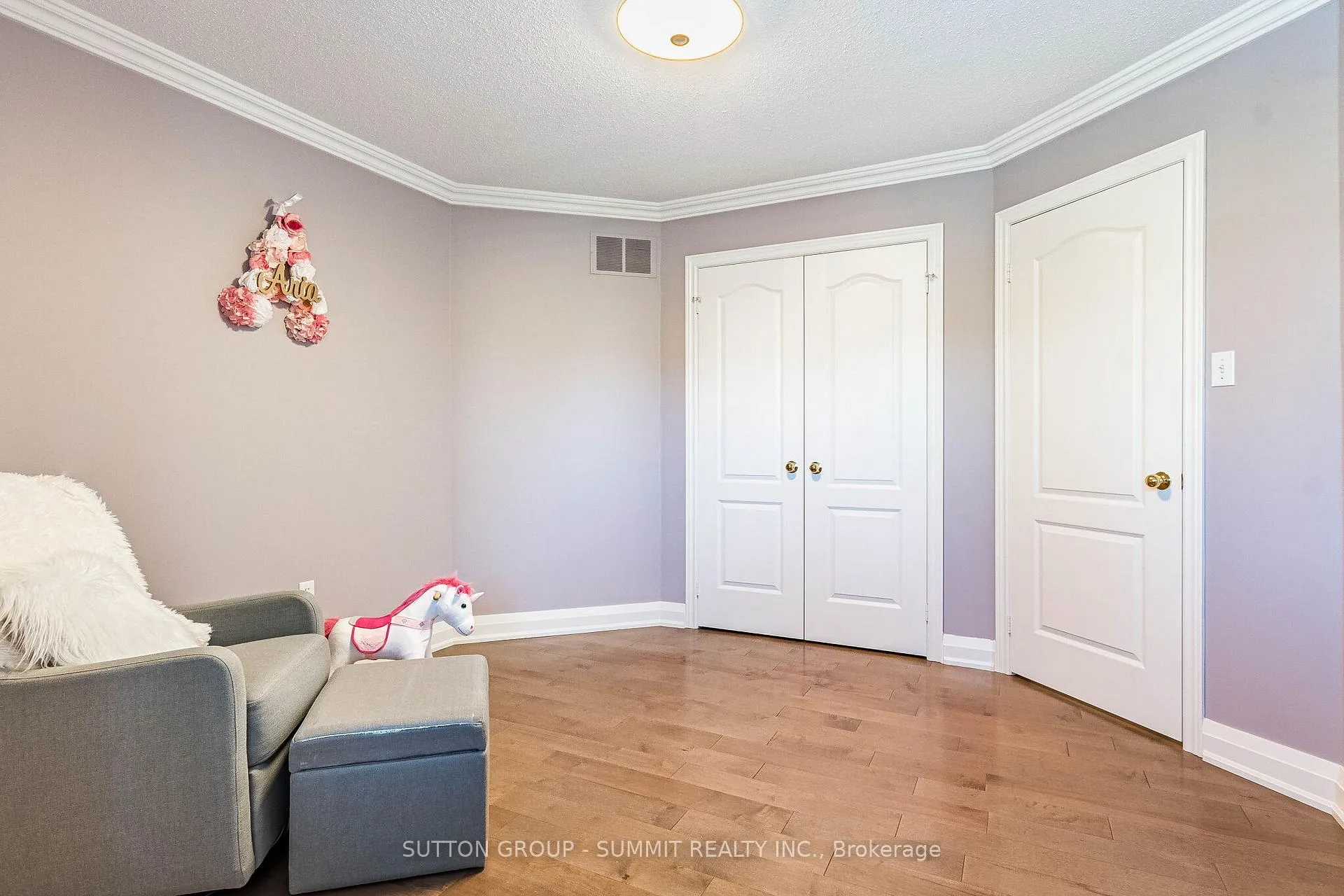 Photo 22 of 97 Grist Mill Drive, Halton Hills, Georgetown — HOMEH