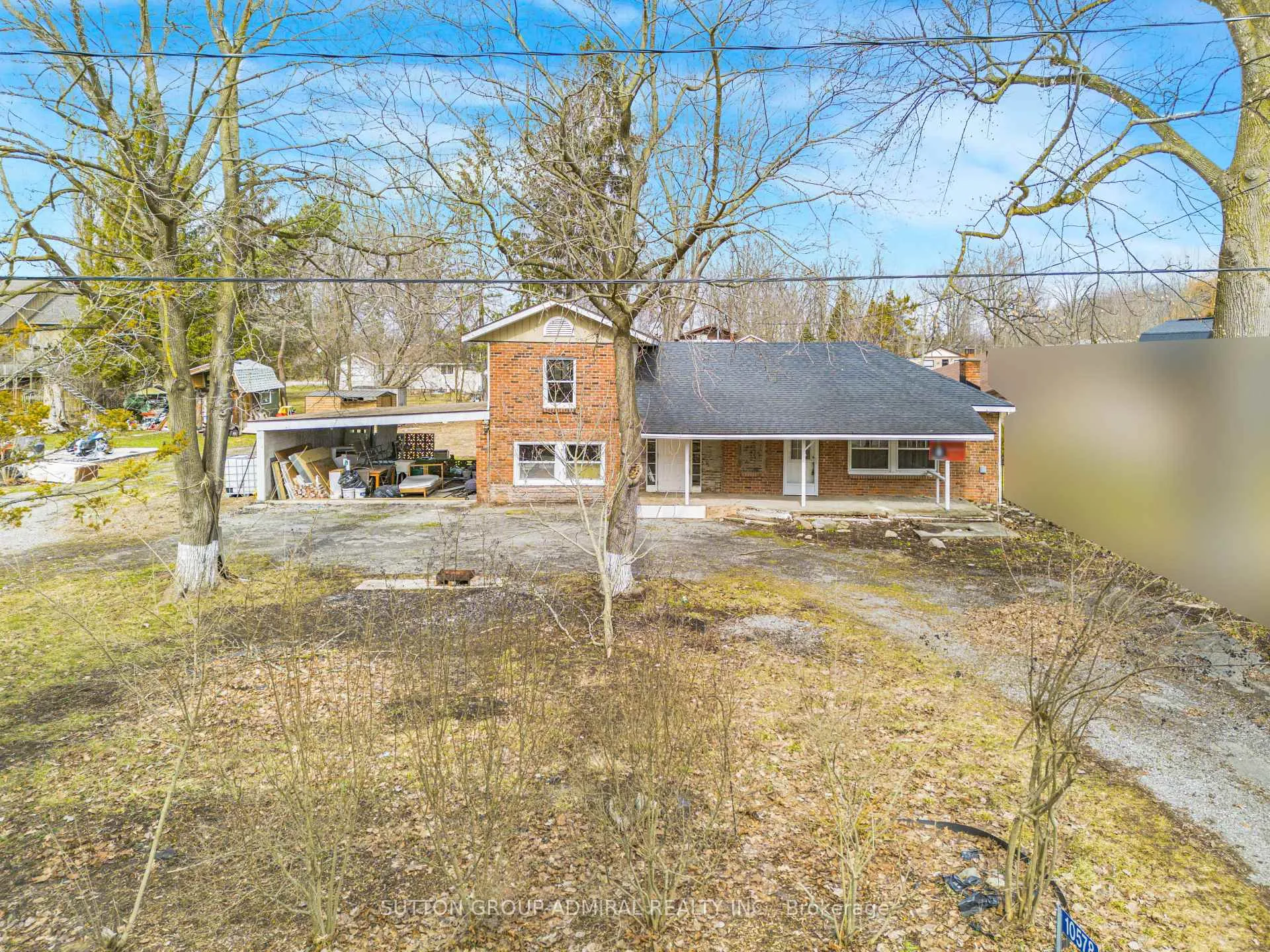 Front of 10578 Woodland Drive