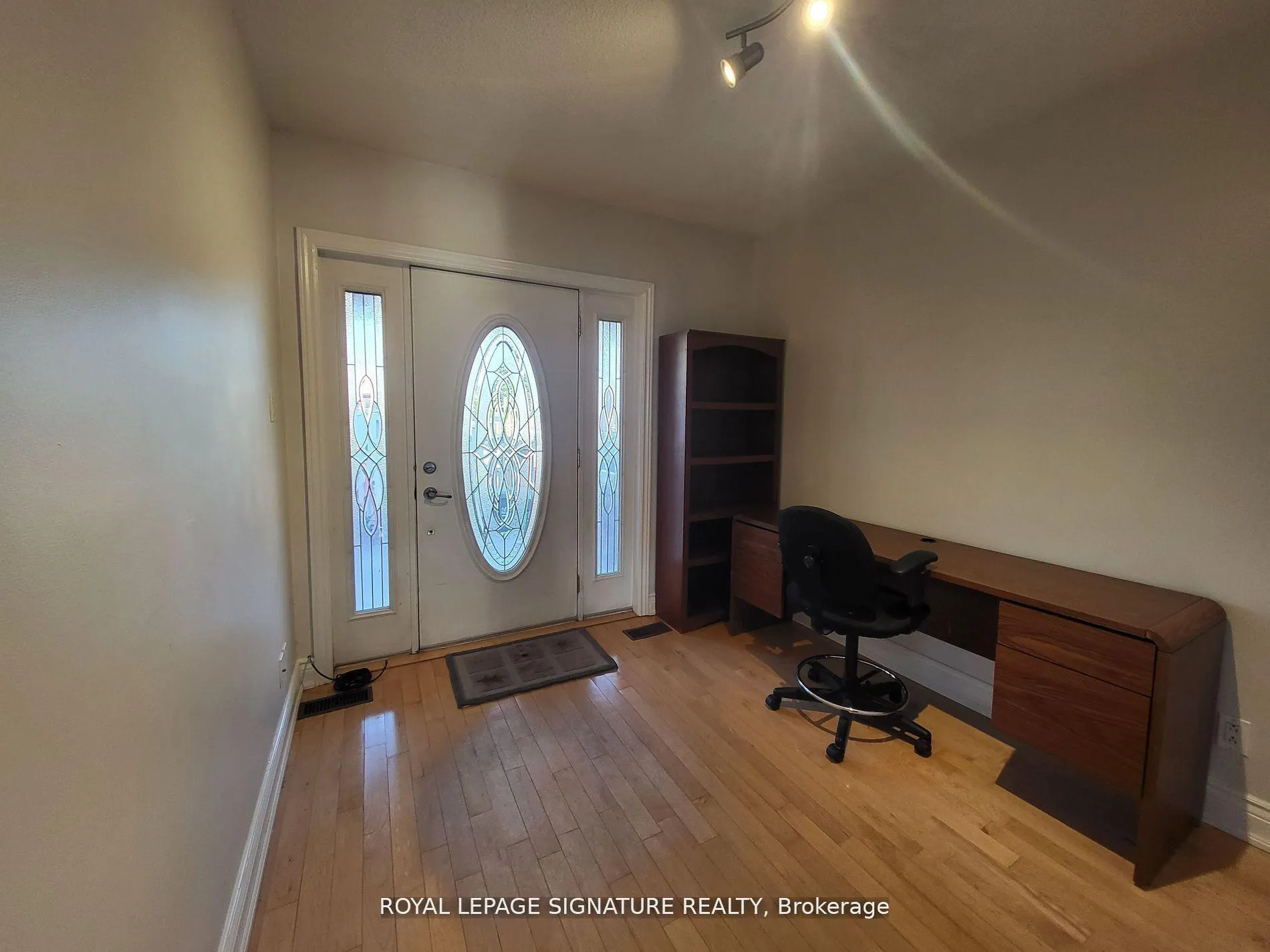Photo 19 of Unit Main Fl, 33 Athlone Road, Toronto, East York — HOMEH