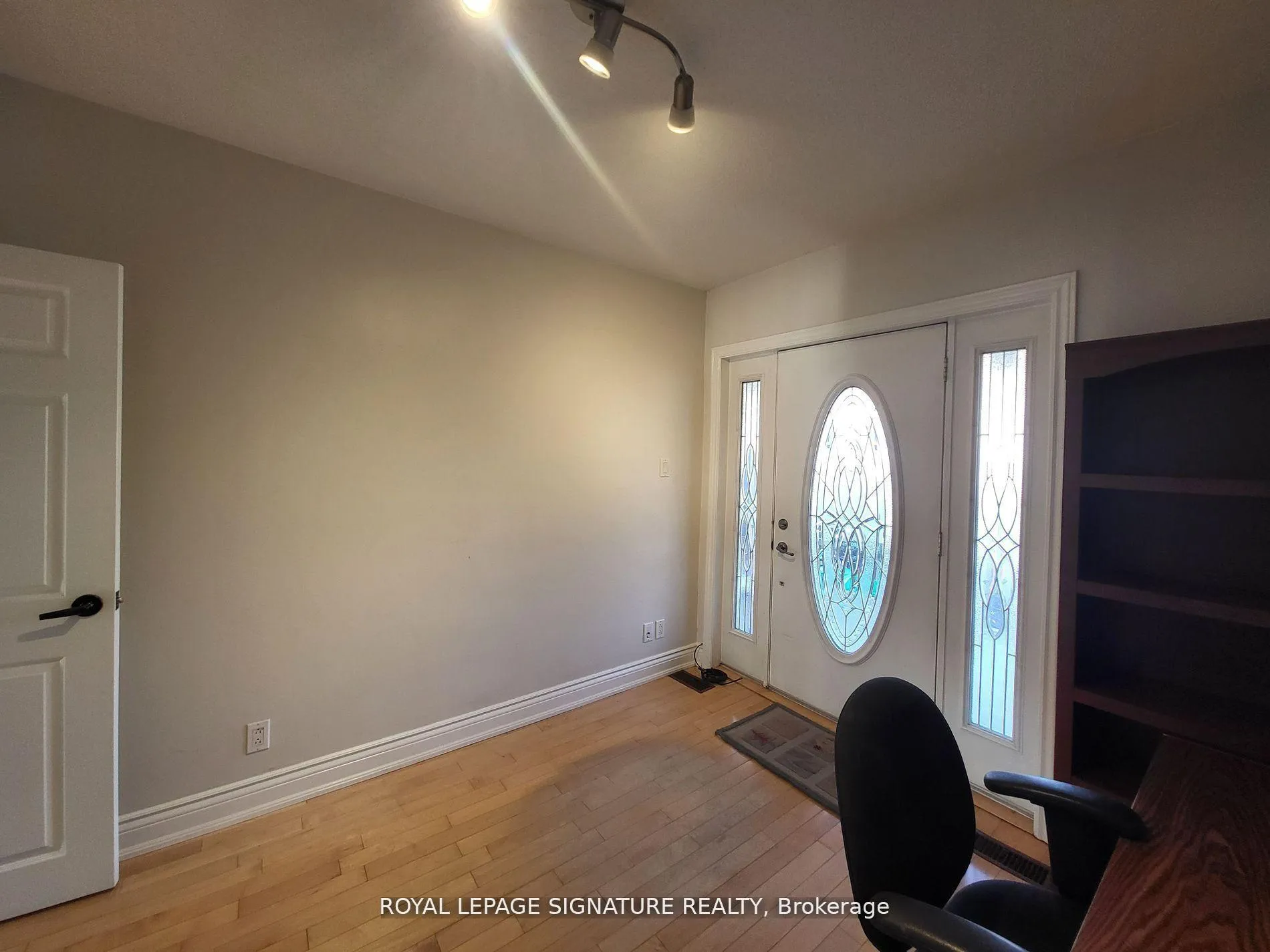 Photo 20 of Unit Main Fl, 33 Athlone Road, Toronto, East York — HOMEH